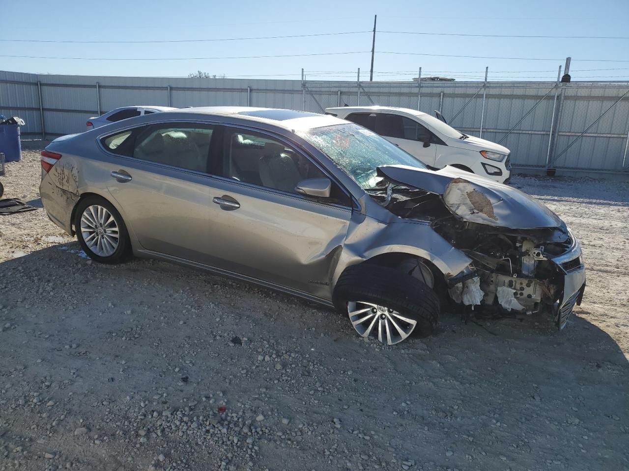 2015 Toyota Avalon Hybrid Xle Touring Silver vin: 4T1BD1EB0FU043439 Damage: Right Head Lamp, Broken, Replacement Required