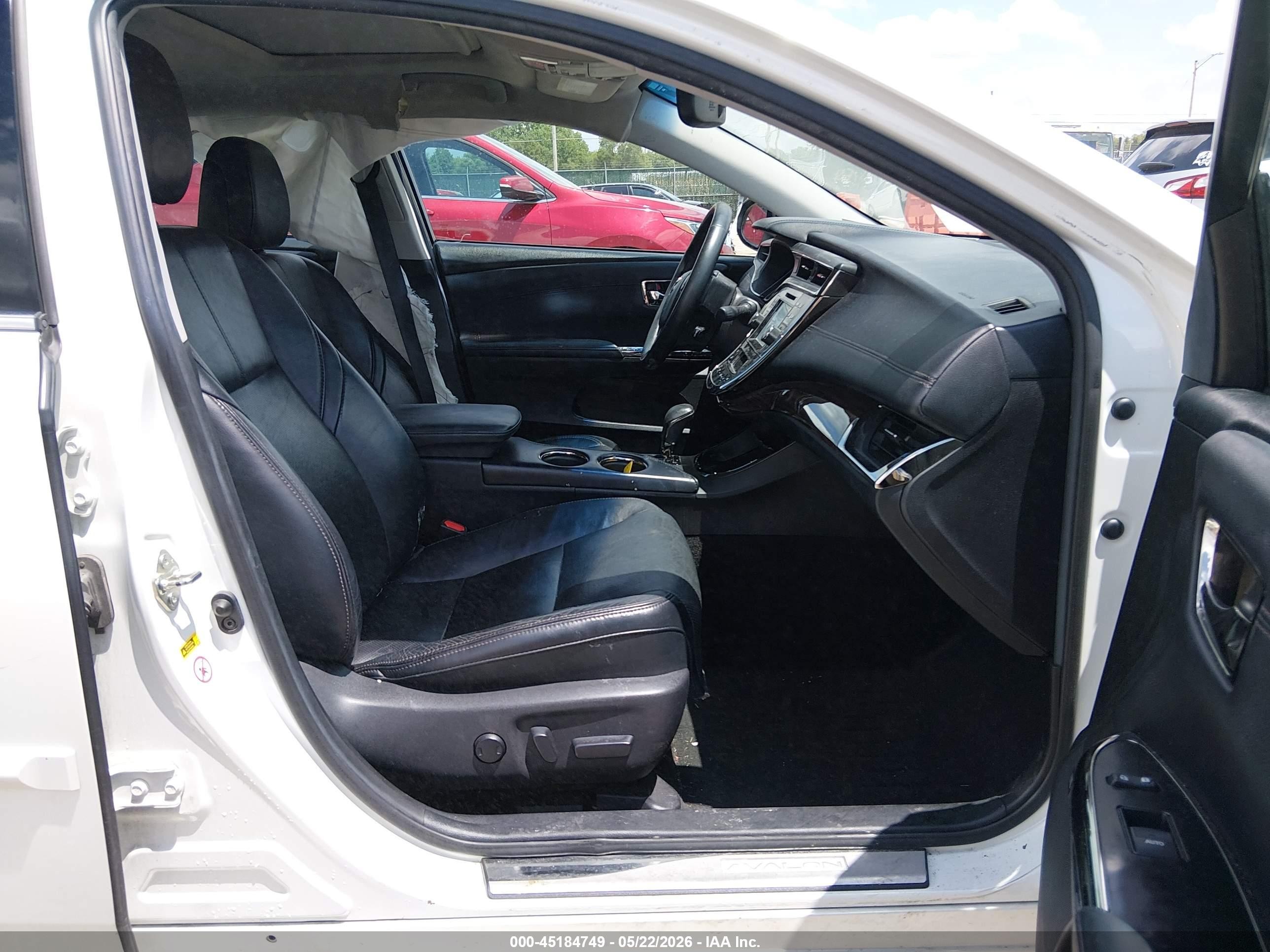 2015 Toyota Avalon Hybrid Limited Белый vin: 4T1BD1EB0FU048267