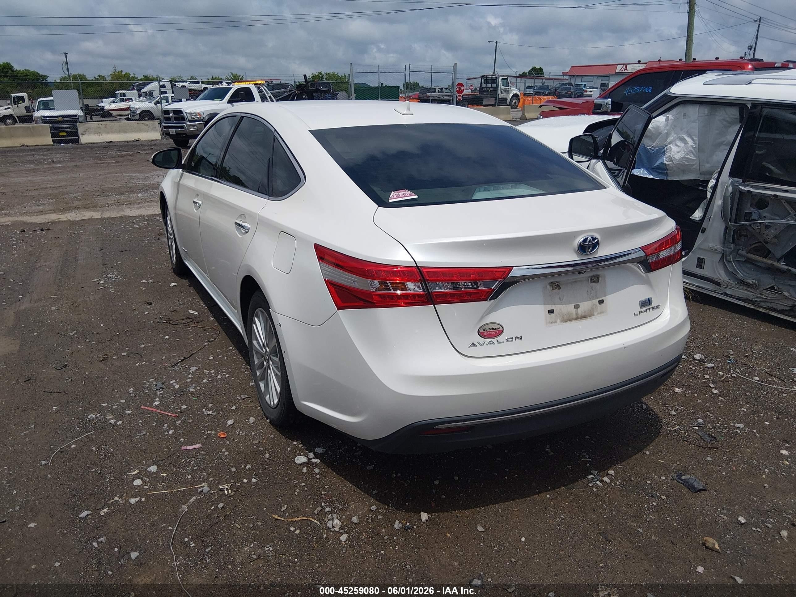 2013 Toyota Avalon Hybrid Limited White vin: 4T1BD1EB1DU003528