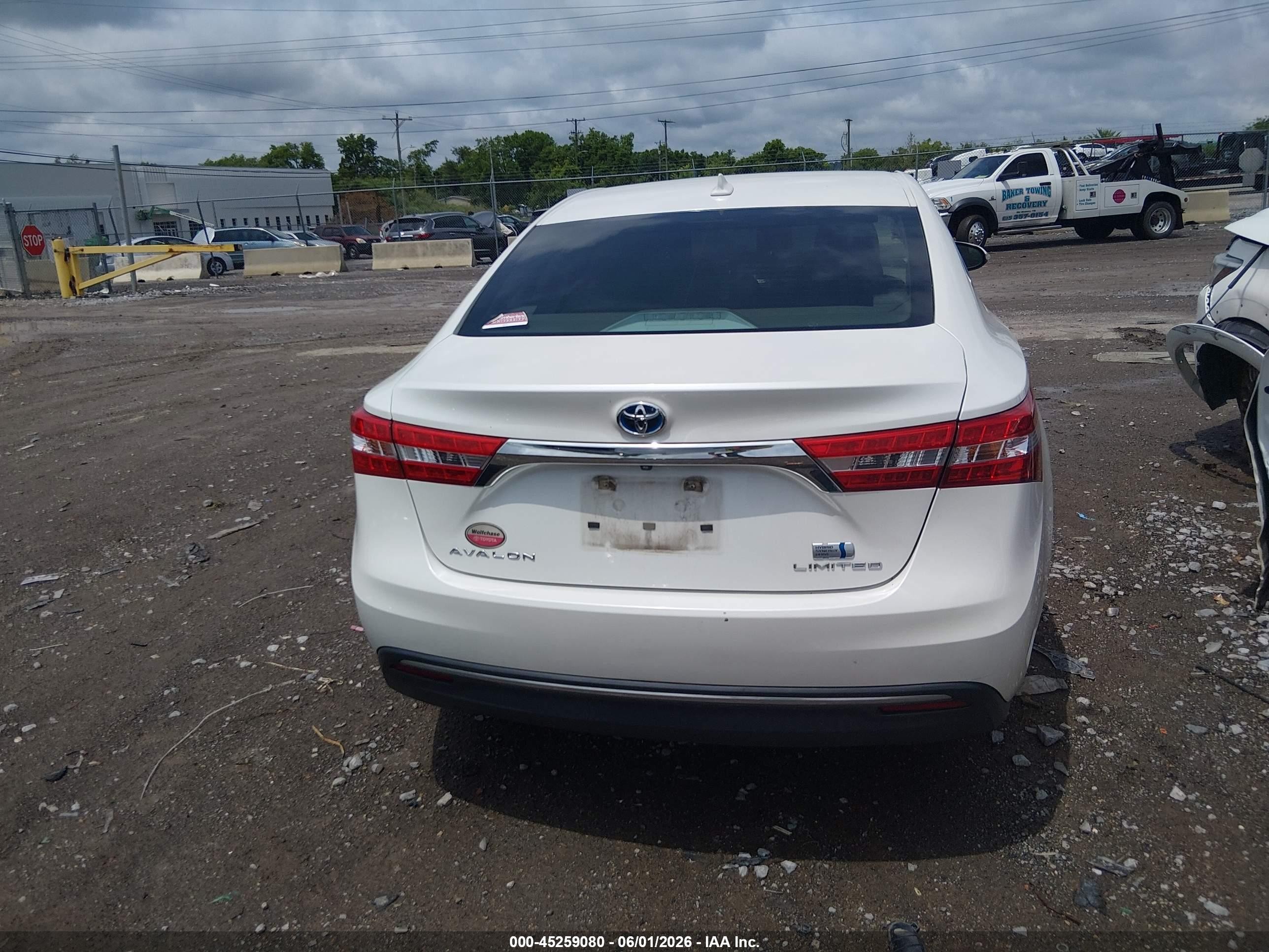 2013 Toyota Avalon Hybrid Limited White vin: 4T1BD1EB1DU003528