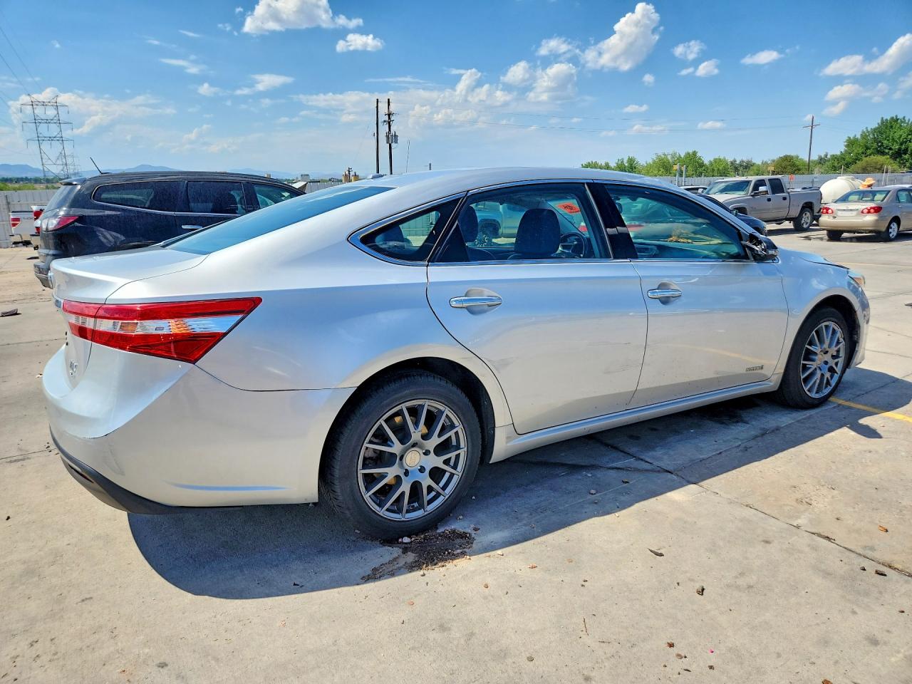 2013 Toyota Avalon Hybrid Xle Touring Silver vin: 4T1BD1EB1DU005750
