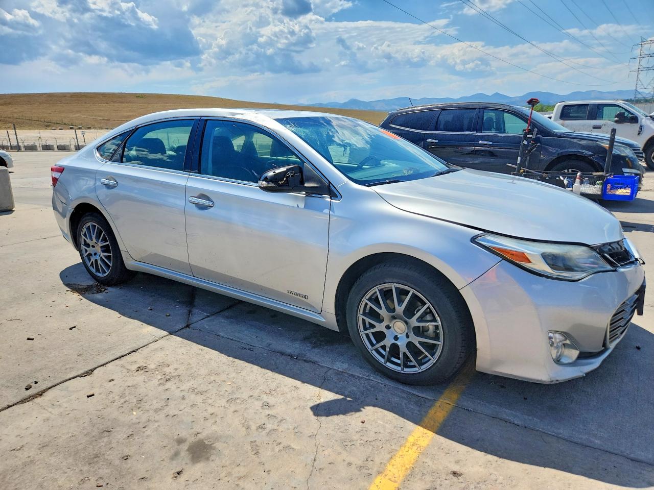 2013 Toyota Avalon Hybrid Xle Touring Silver vin: 4T1BD1EB1DU005750