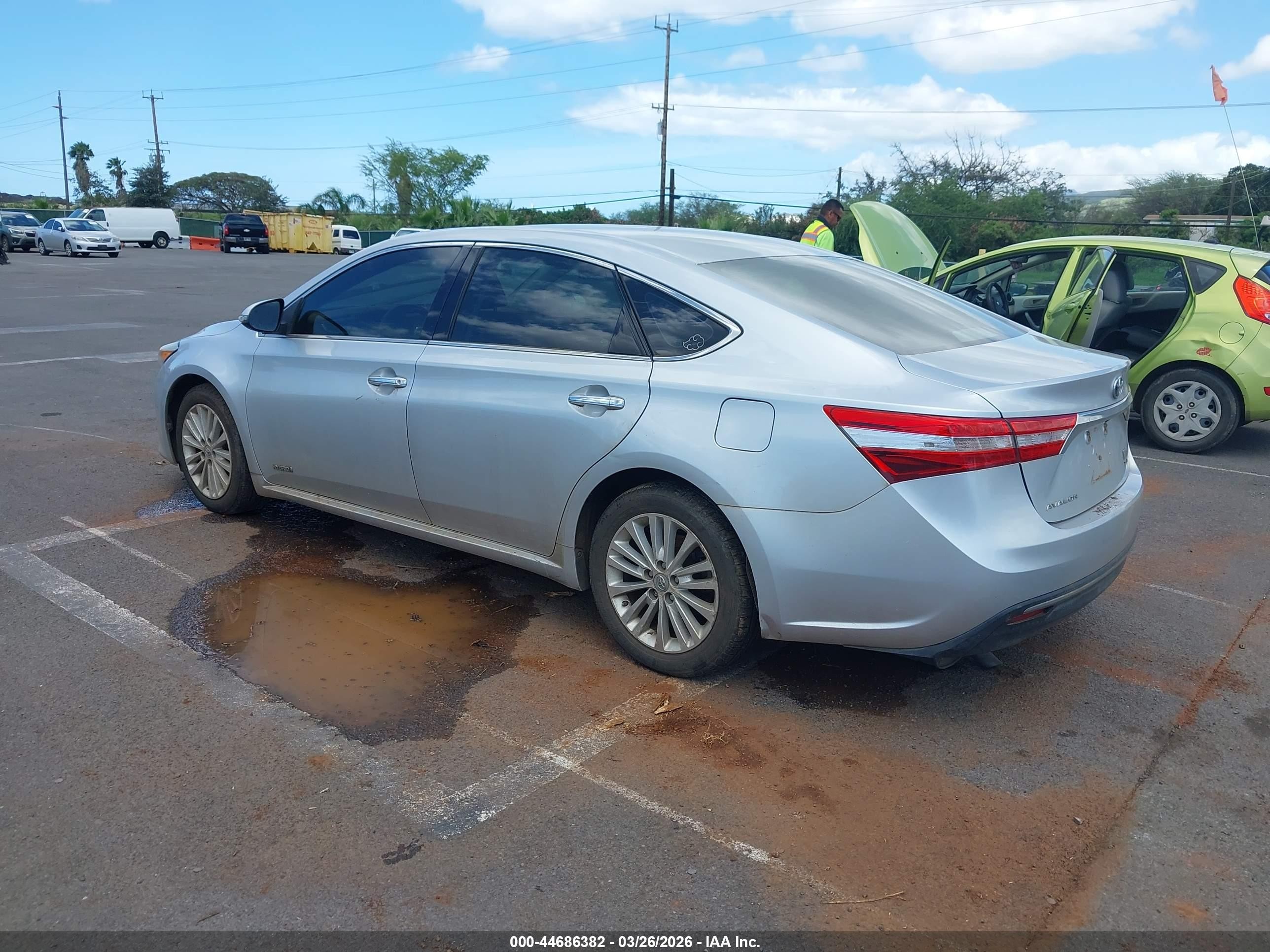 2013 Toyota Avalon Hybrid Xle Premium Silver vin: 4T1BD1EB1DU012312