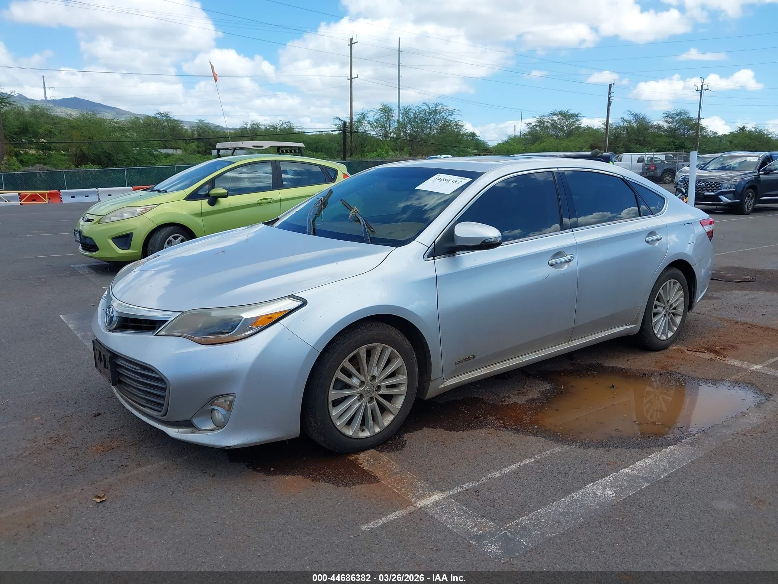 2013 Toyota Avalon Hybrid Xle Premium Silver vin: 4T1BD1EB1DU012312