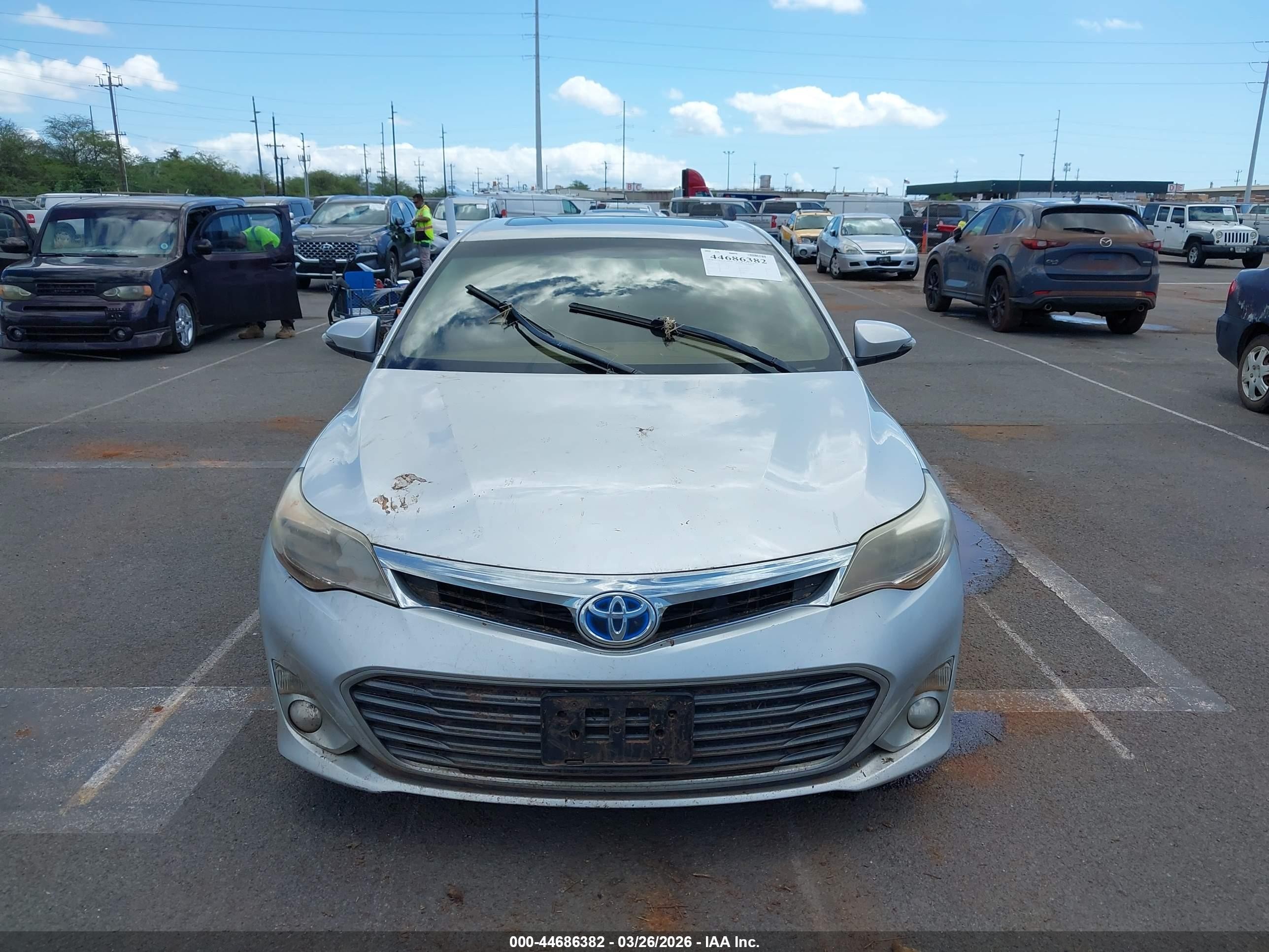 2013 Toyota Avalon Hybrid Xle Premium Silver vin: 4T1BD1EB1DU012312