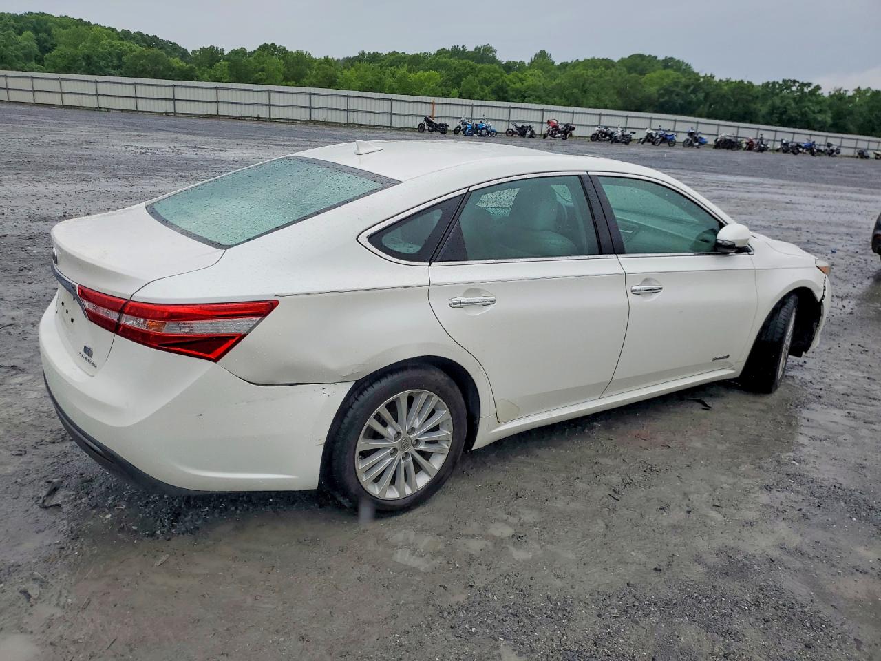 2013 Toyota Avalon Hybrid Limited White vin: 4T1BD1EB1DU016280