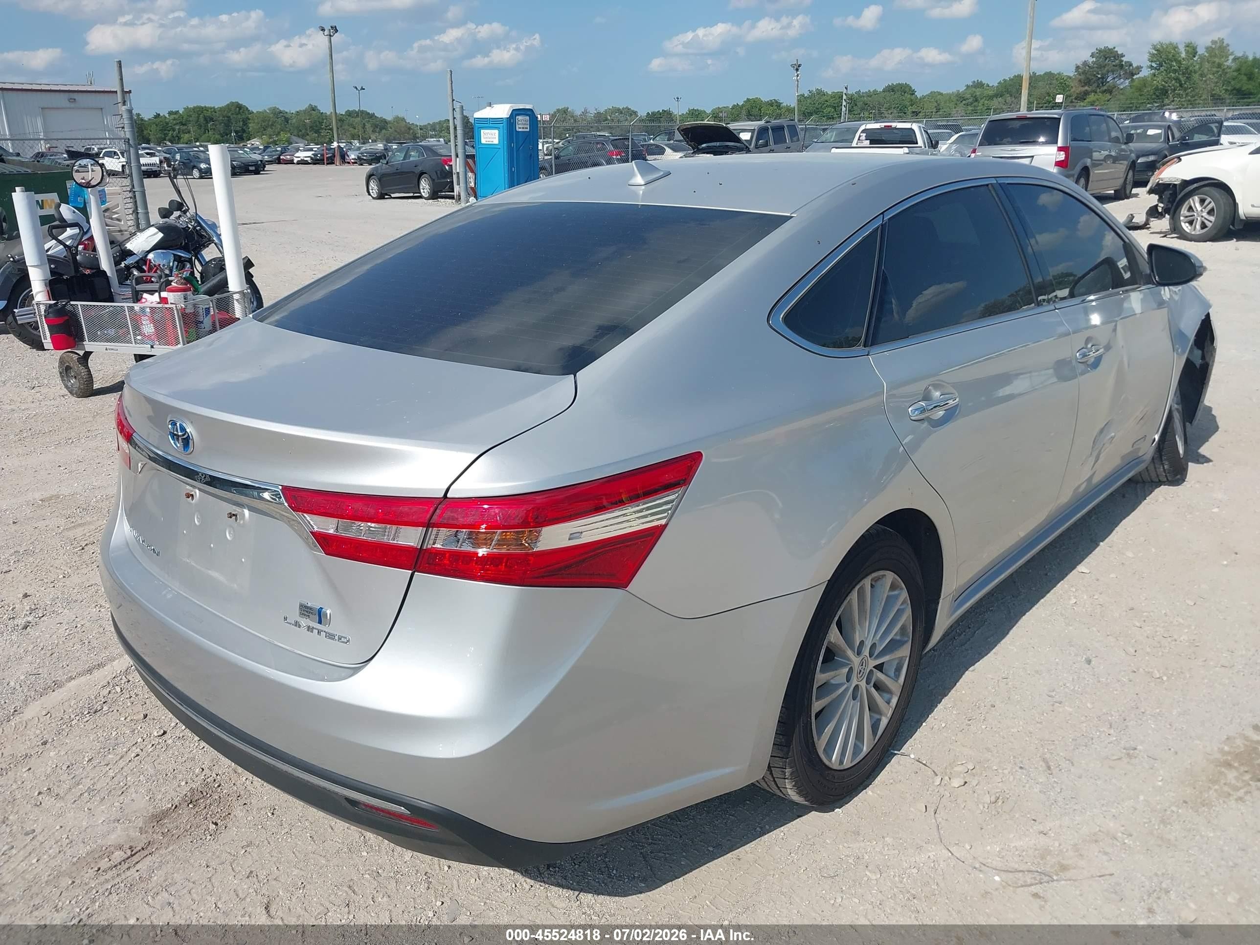 2014 Toyota Avalon Hybrid Limited Silver vin: 4T1BD1EB1EU019701