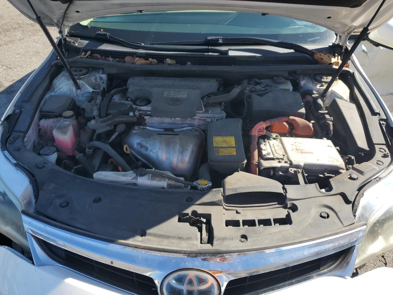 2014 Toyota Avalon Hybrid White vin: 4T1BD1EB1EU025921