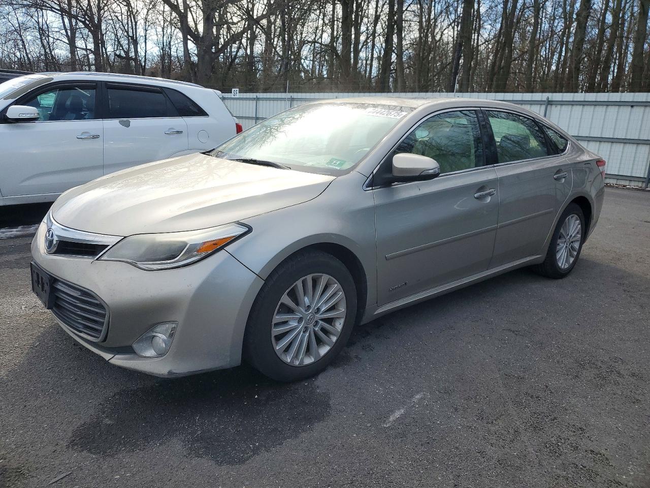 2014 Toyota Avalon Hybrid Gold vin: 4T1BD1EB1EU028527