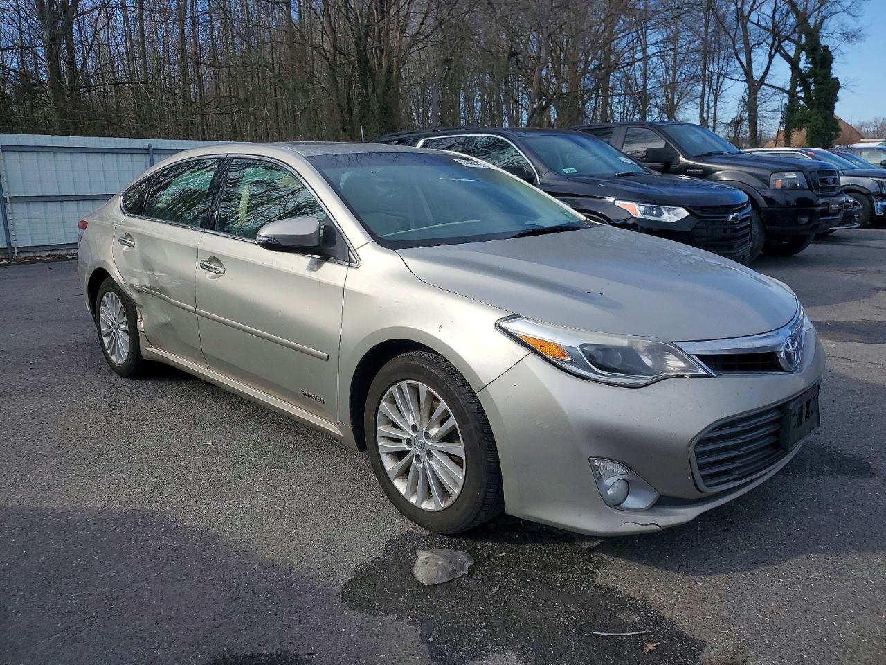 2014 Toyota Avalon Hybrid Gold vin: 4T1BD1EB1EU028527