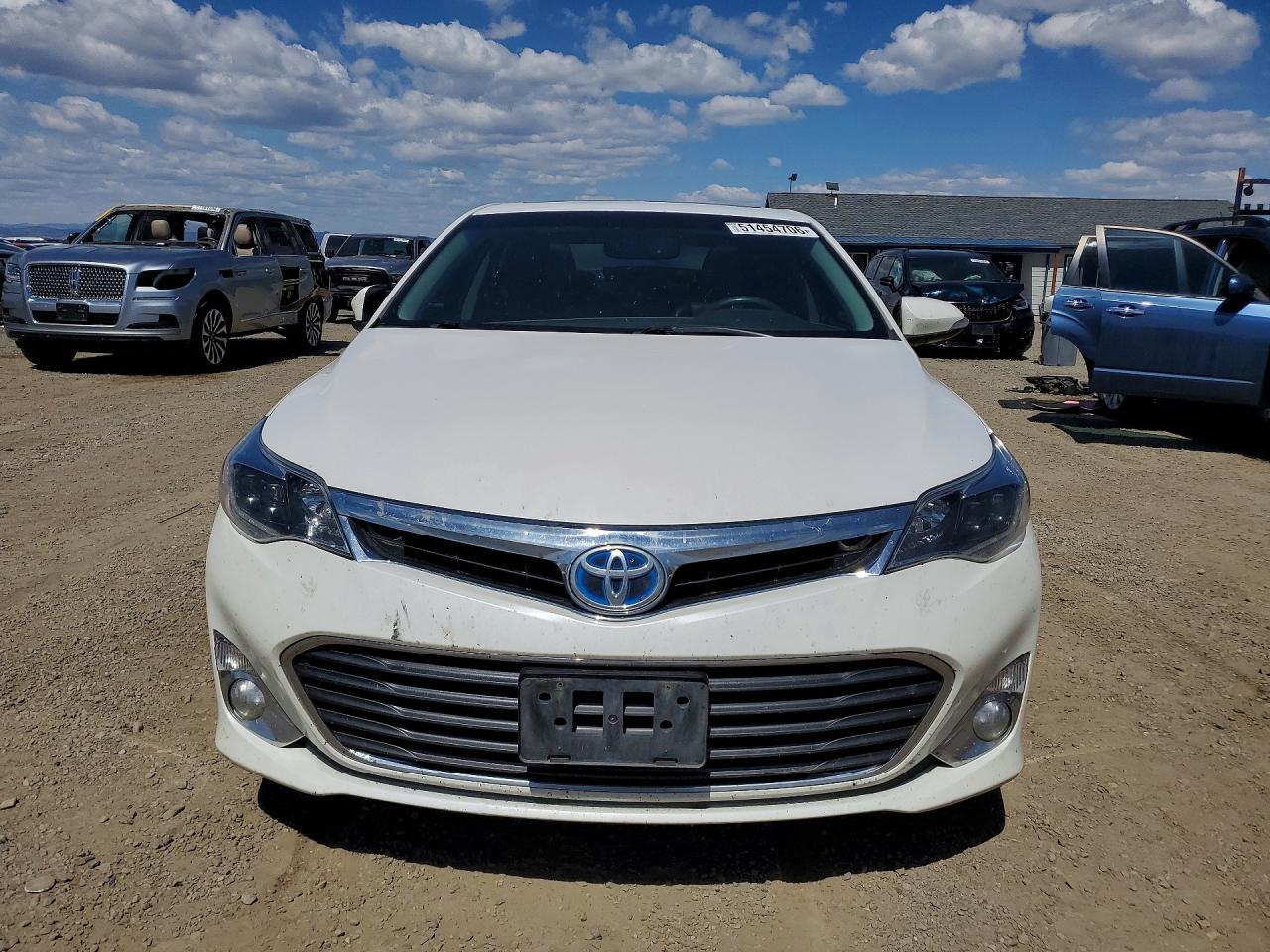 2015 Toyota Avalon Hybrid White vin: 4T1BD1EB1FU043255