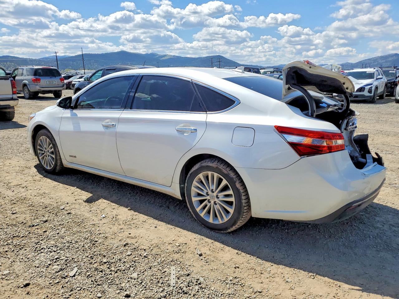 2015 Toyota Avalon Hybrid White vin: 4T1BD1EB1FU043255
