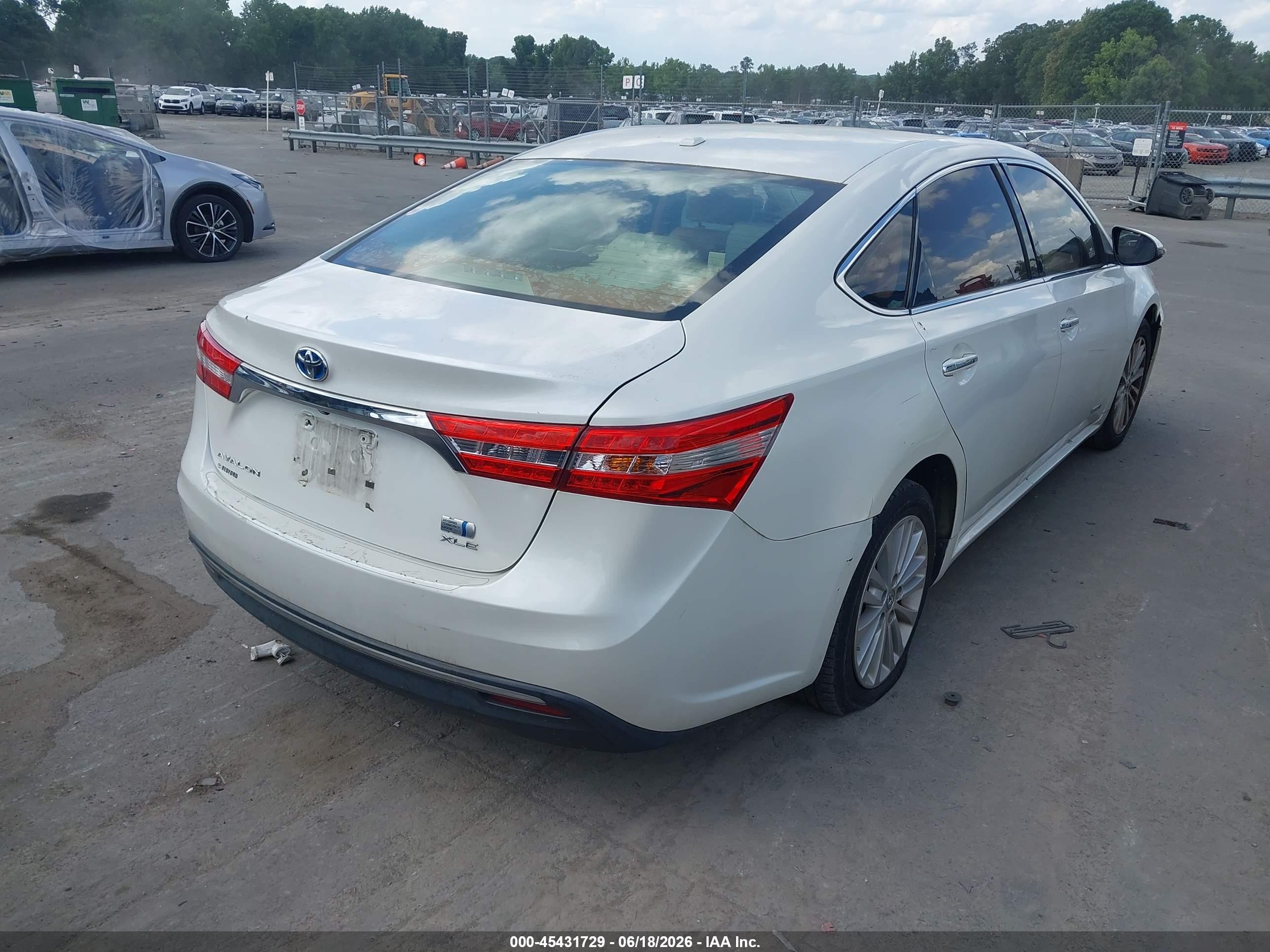 2013 Toyota Avalon Hybrid Xle Touring White vin: 4T1BD1EB2DU006647