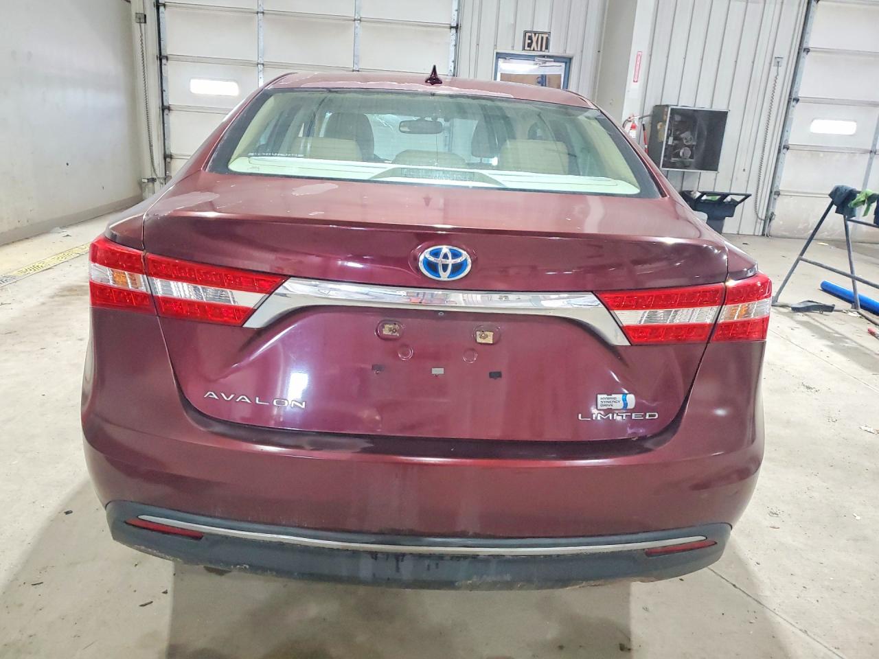 2014 Toyota Avalon Hybrid Limited Burgundy vin: 4T1BD1EB2EU024924