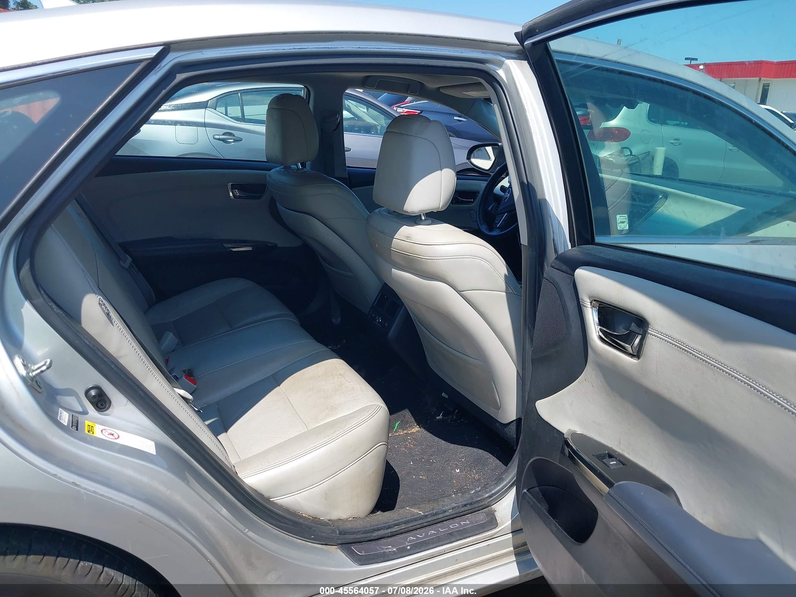 2014 Toyota Avalon Hybrid Limited Silver vin: 4T1BD1EB2EU030030