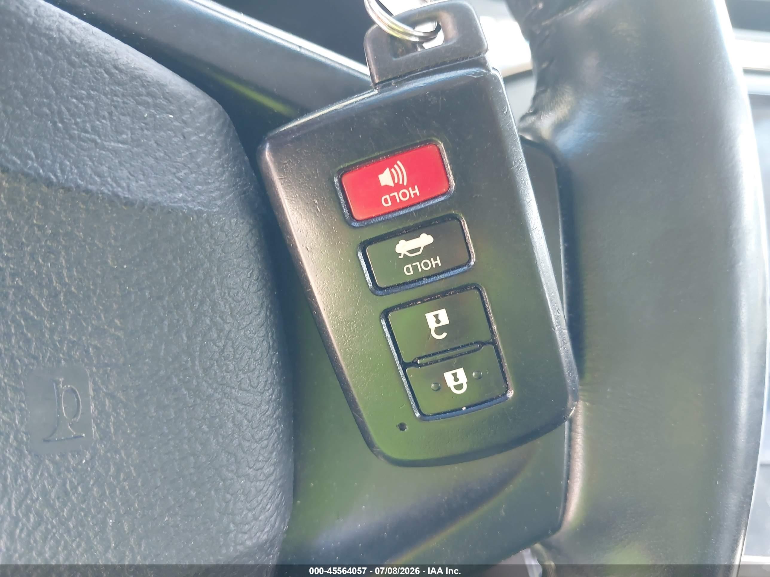 2014 Toyota Avalon Hybrid Limited Silver vin: 4T1BD1EB2EU030030