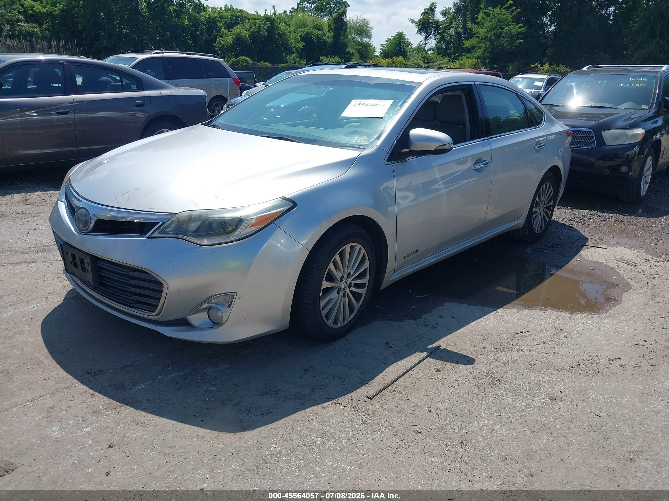 2014 Toyota Avalon Hybrid Limited Silver vin: 4T1BD1EB2EU030030