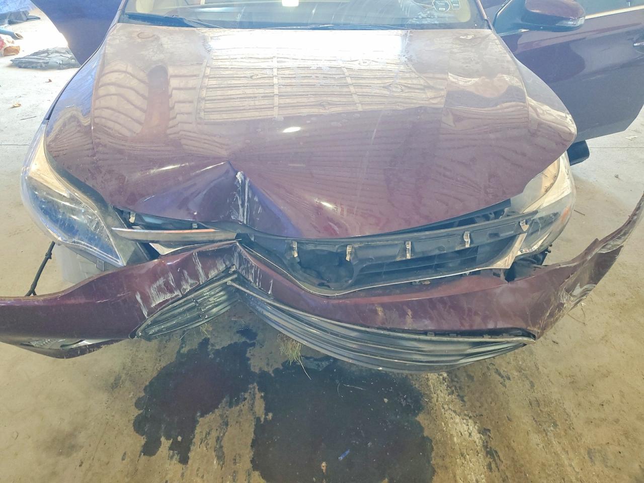 2015 Toyota Avalon Hybrid Limited Burgundy vin: 4T1BD1EB2FU046763