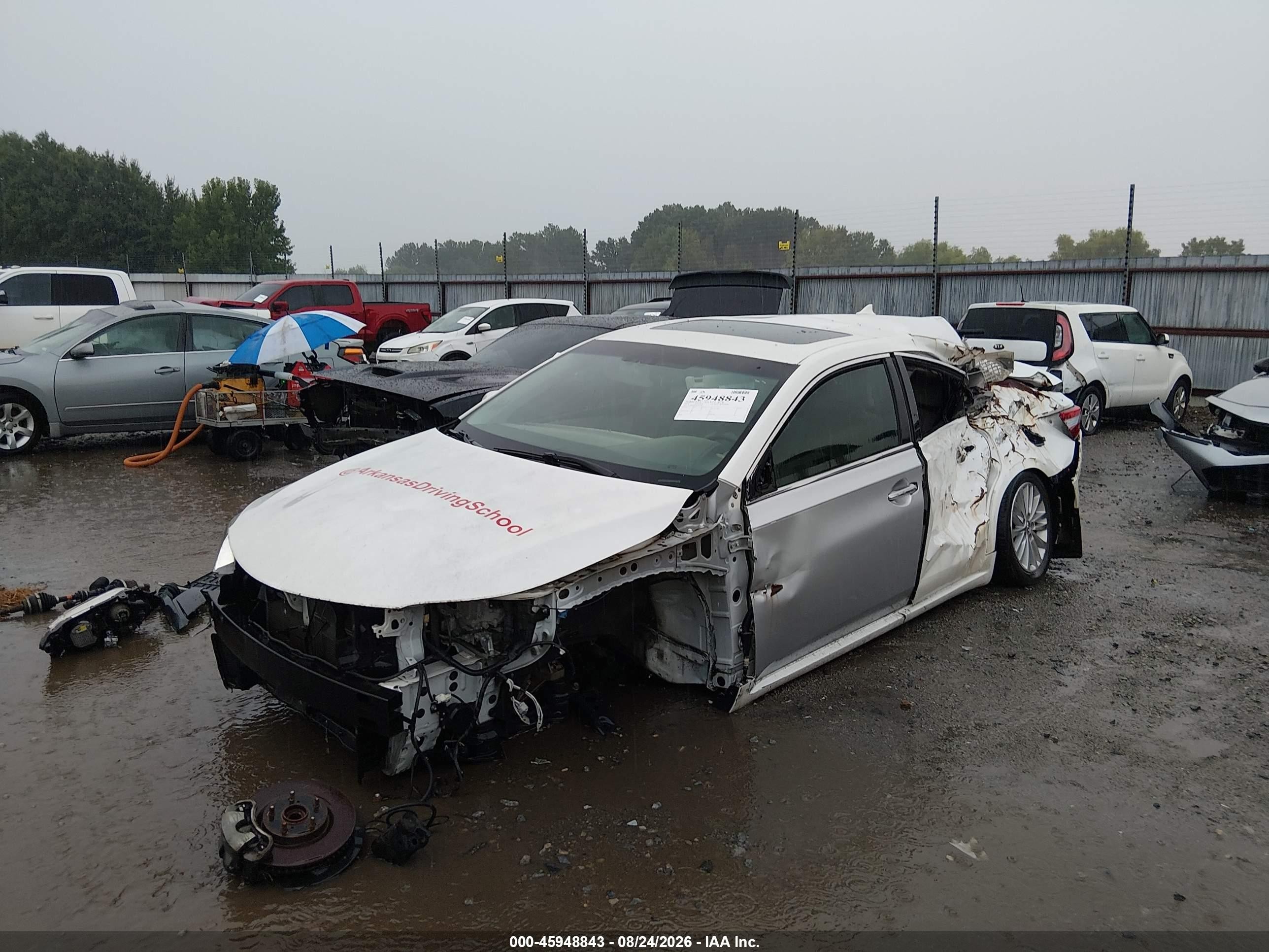 2013 Toyota Avalon Hybrid Limited White vin: 4T1BD1EB3DU007287