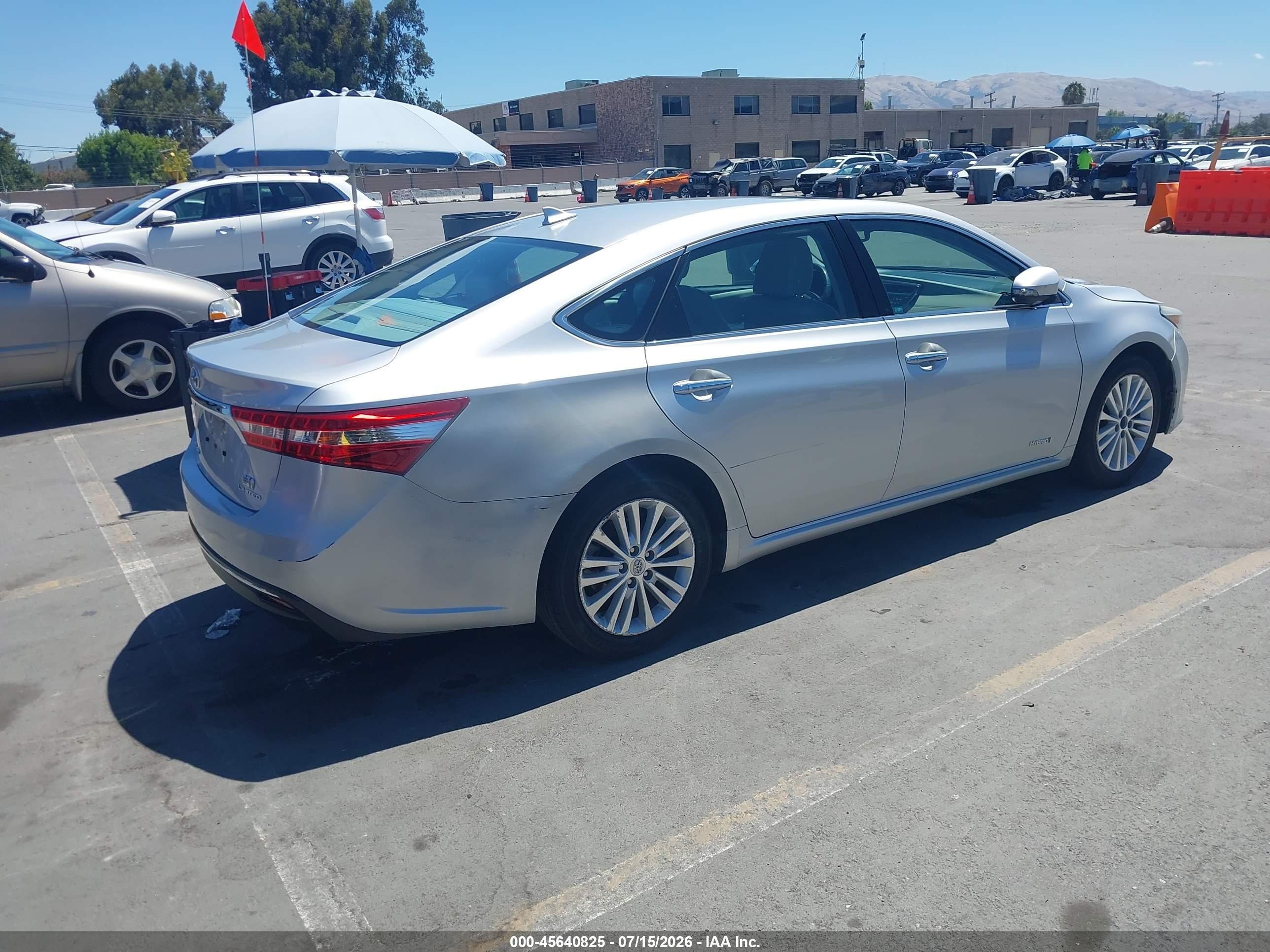 2013 Toyota Avalon Hybrid Limited Gray vin: 4T1BD1EB3DU008388