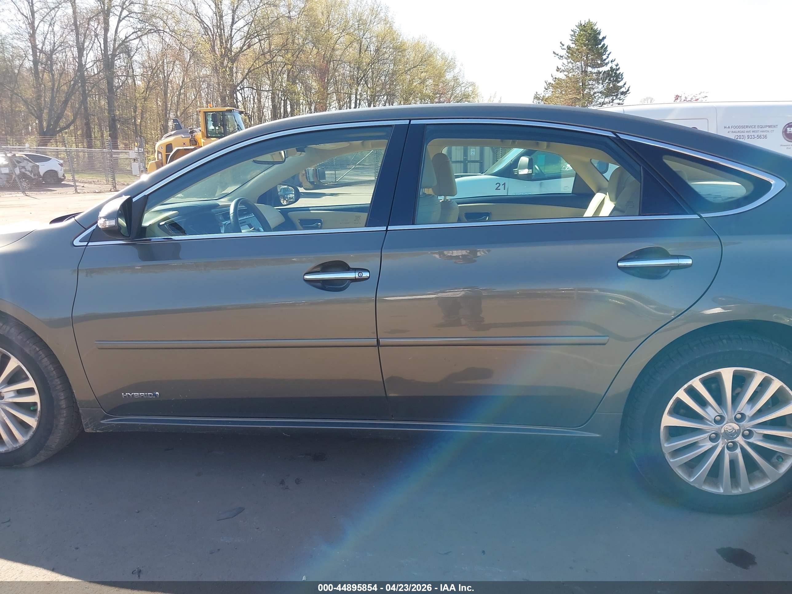 2013 Toyota Avalon Hybrid Xle Touring Green vin: 4T1BD1EB3DU015129