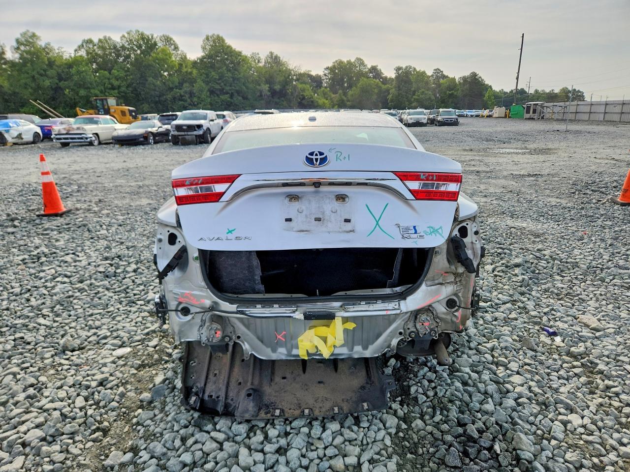 2013 Toyota Avalon Hybrid Xle Touring Silver vin: 4T1BD1EB3DU015728