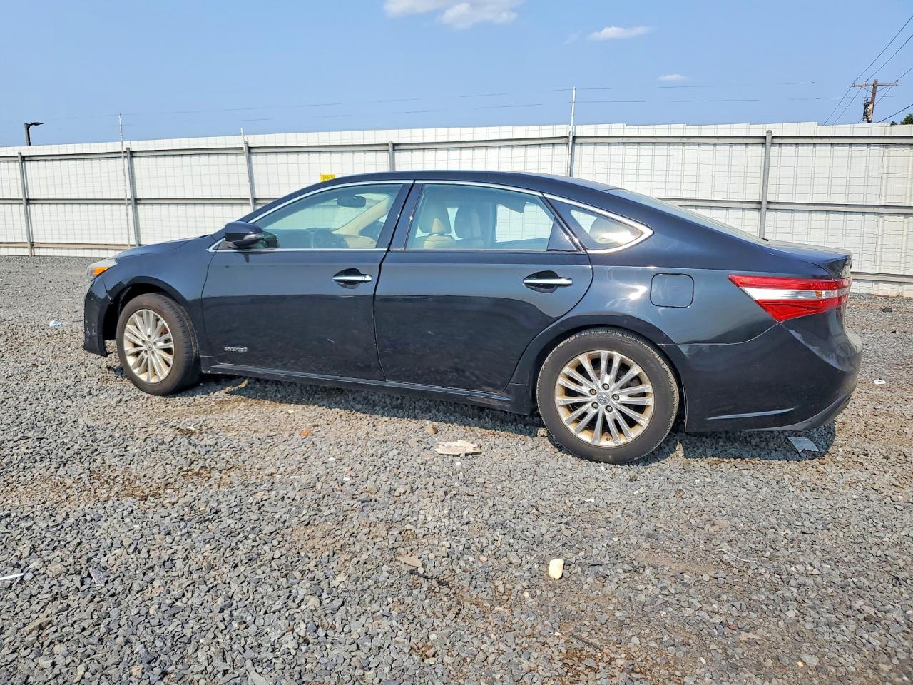 2014 Toyota Avalon Hybrid Xle Premium Black vin: 4T1BD1EB3EU019313