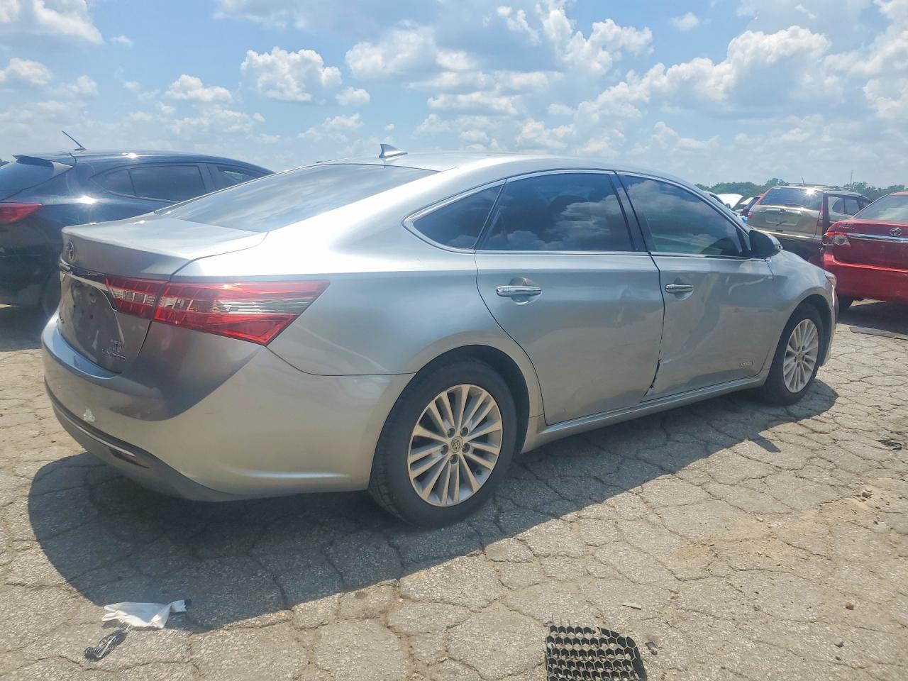 2015 Toyota Avalon Hybrid Limited Silver vin: 4T1BD1EB3FU041717