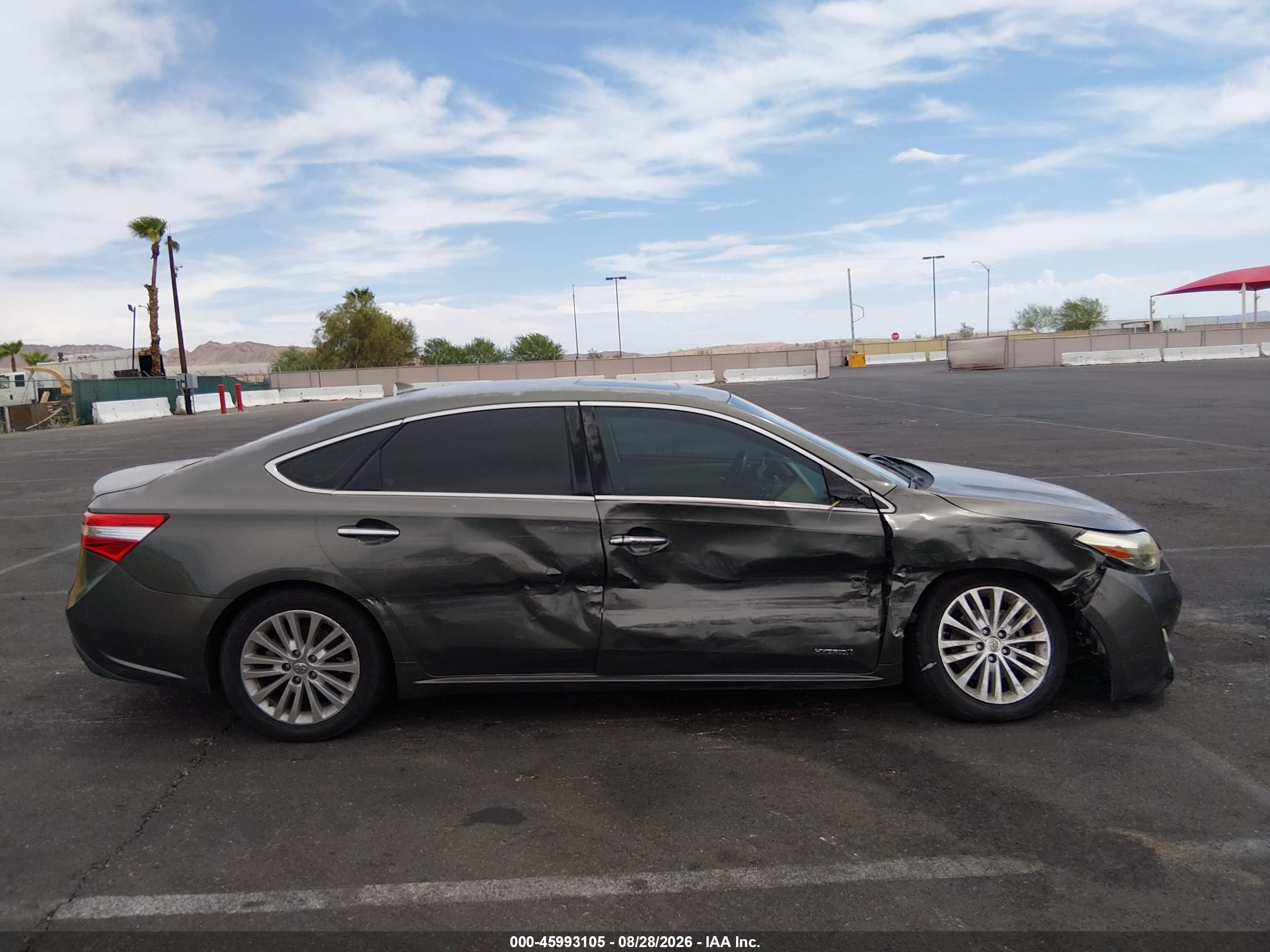 2013 Toyota Avalon Hybrid Limited Green vin: 4T1BD1EB4DU007105