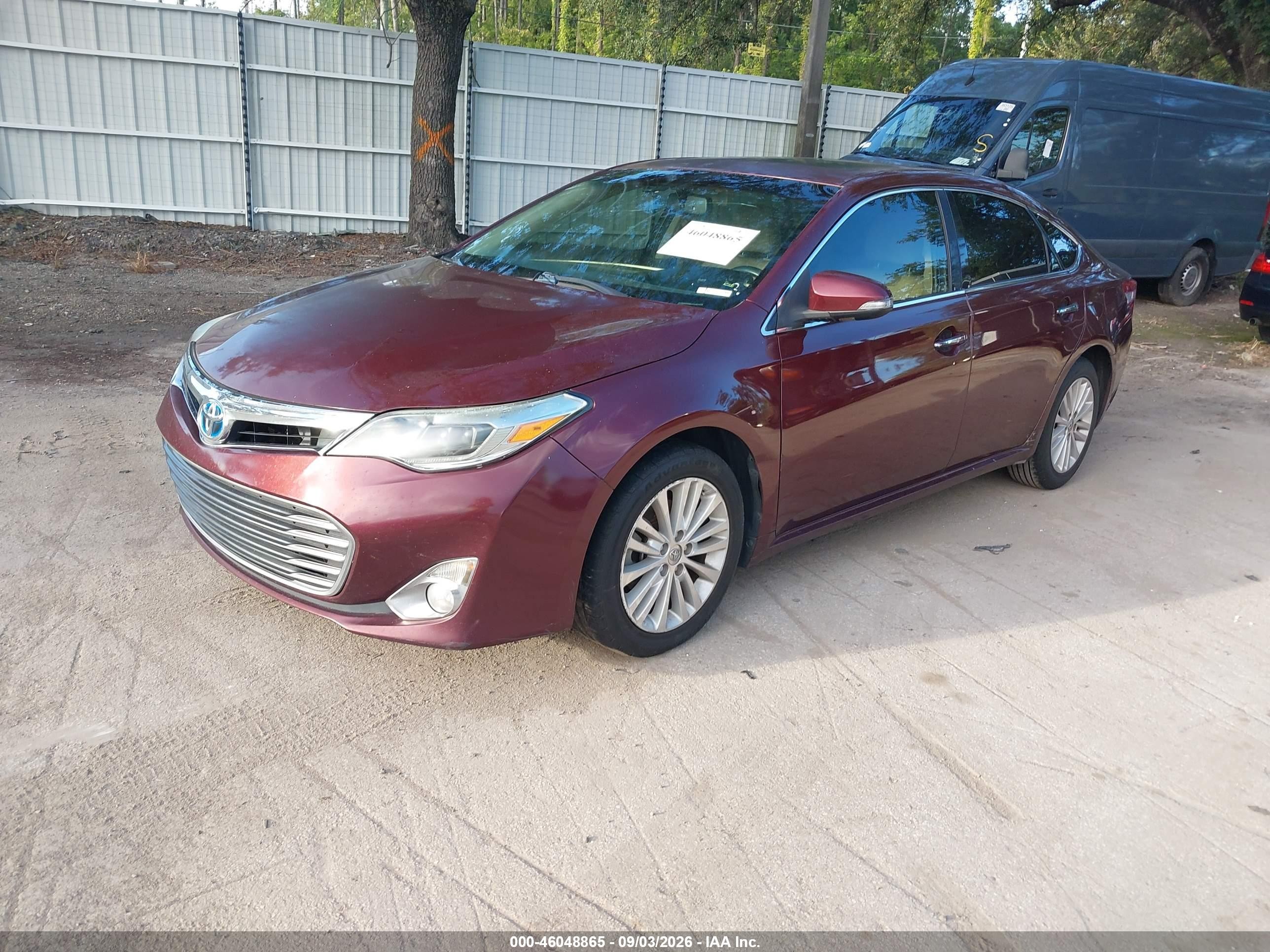 2014 Toyota Avalon Hybrid Limited Бордовый vin: 4T1BD1EB4EU019742