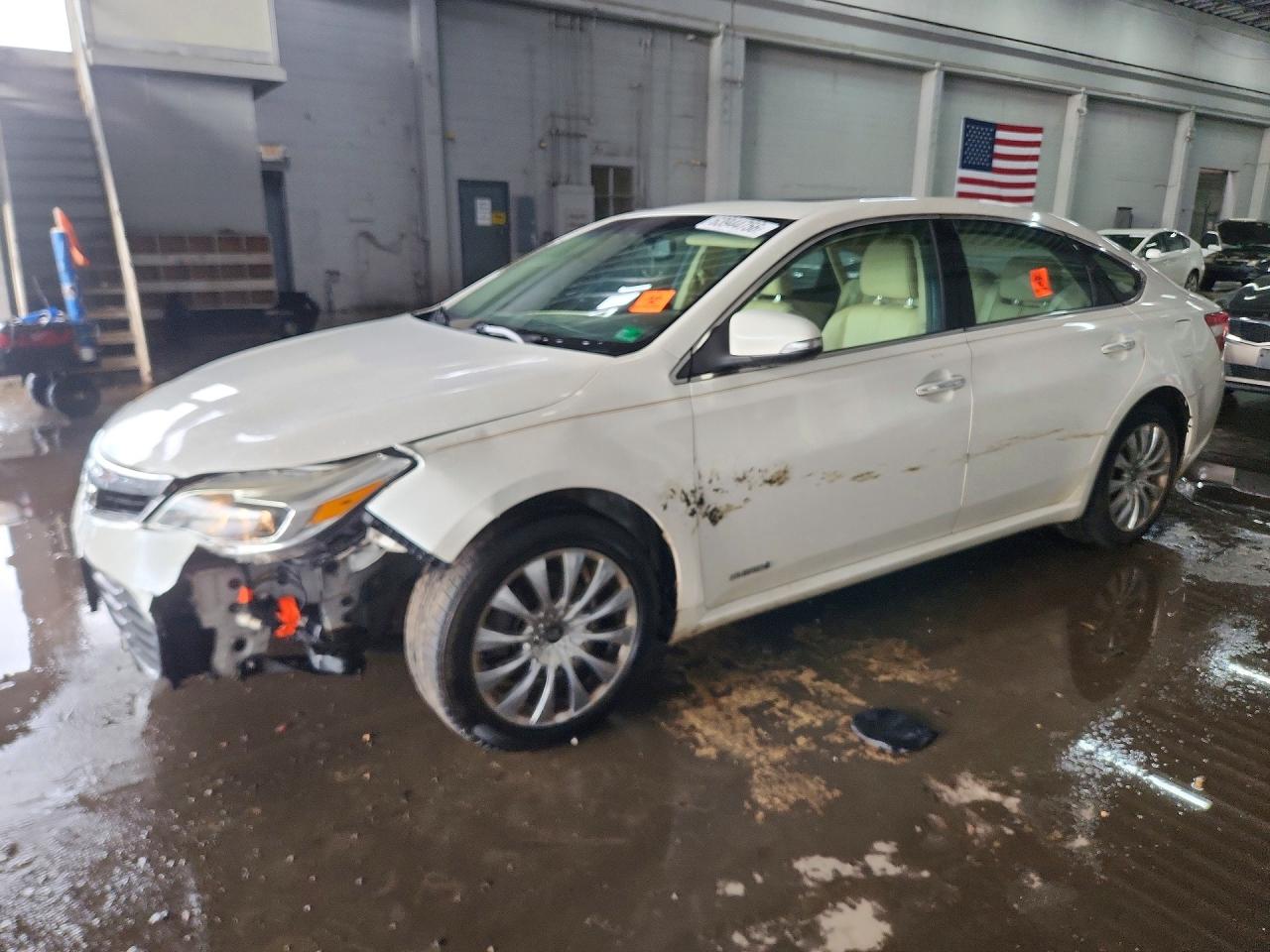 2014 Toyota Avalon Hybrid Xle Touring White vin: 4T1BD1EB4EU024178