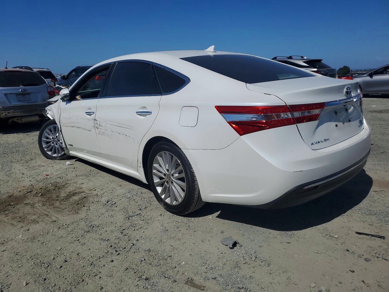 2013 Toyota Avalon Hybrid Limited White vin: 4T1BD1EB5DU006660