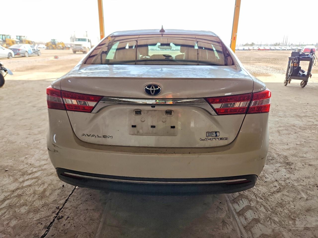 2013 Toyota Avalon Hybrid Limited White vin: 4T1BD1EB5DU006724