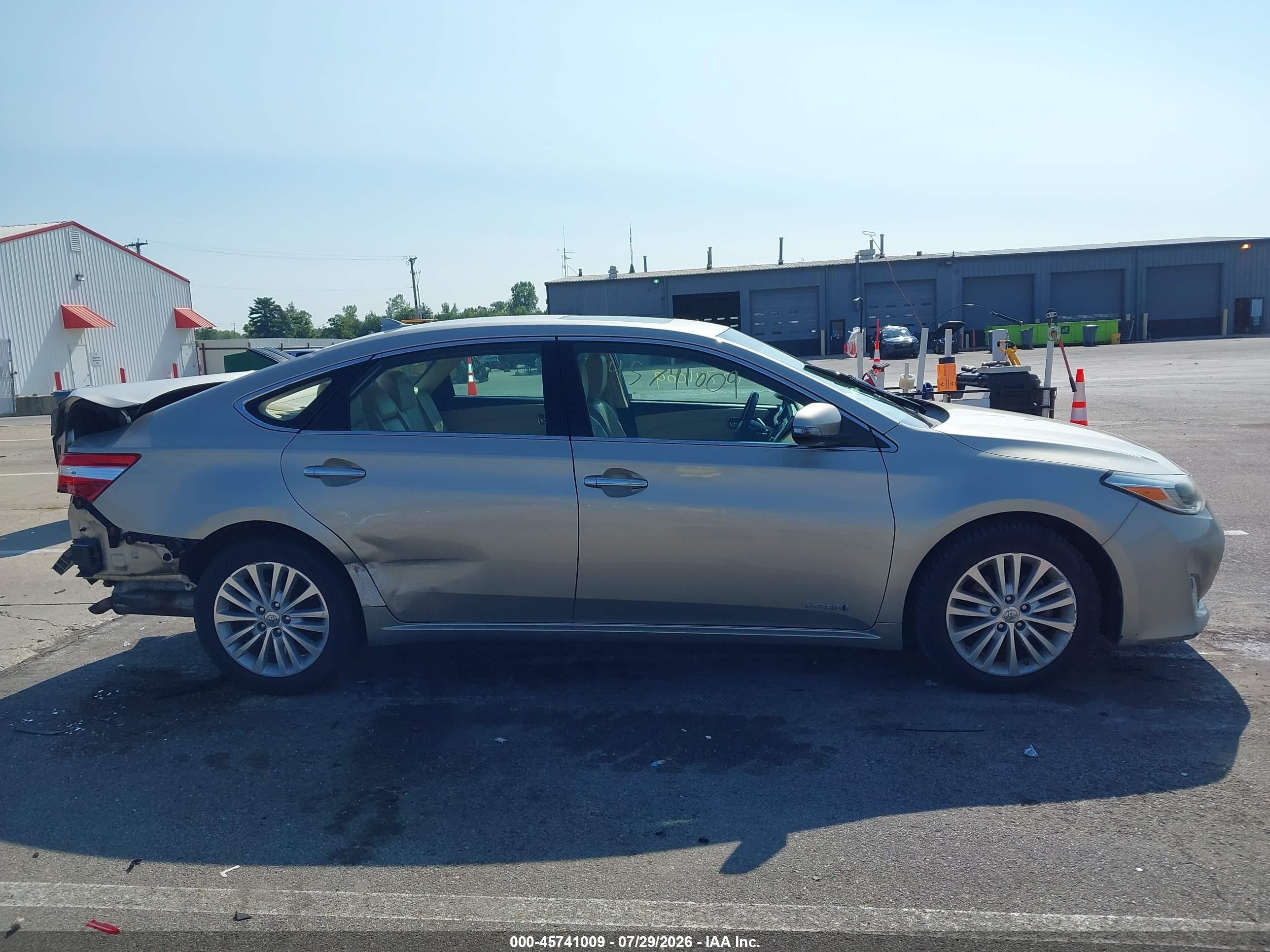 2013 Toyota Avalon Hybrid Limited Tan vin: 4T1BD1EB5DU013009