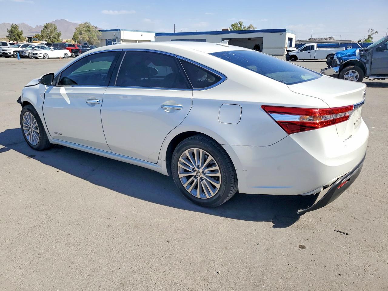 2013 Toyota Avalon Hybrid Limited White vin: 4T1BD1EB5DU013091