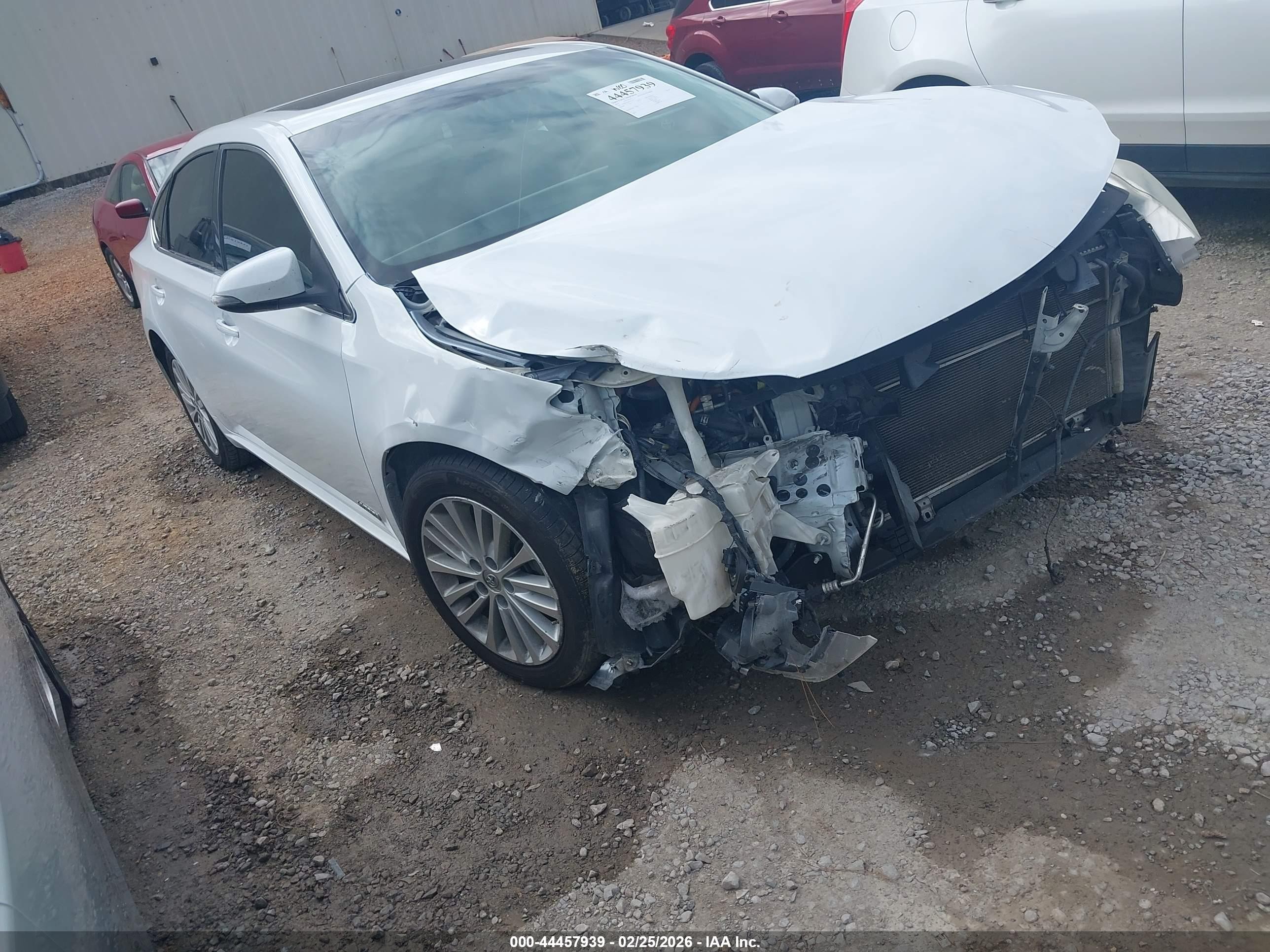 2013 Toyota Avalon Hybrid Limited White vin: 4T1BD1EB5DU013415