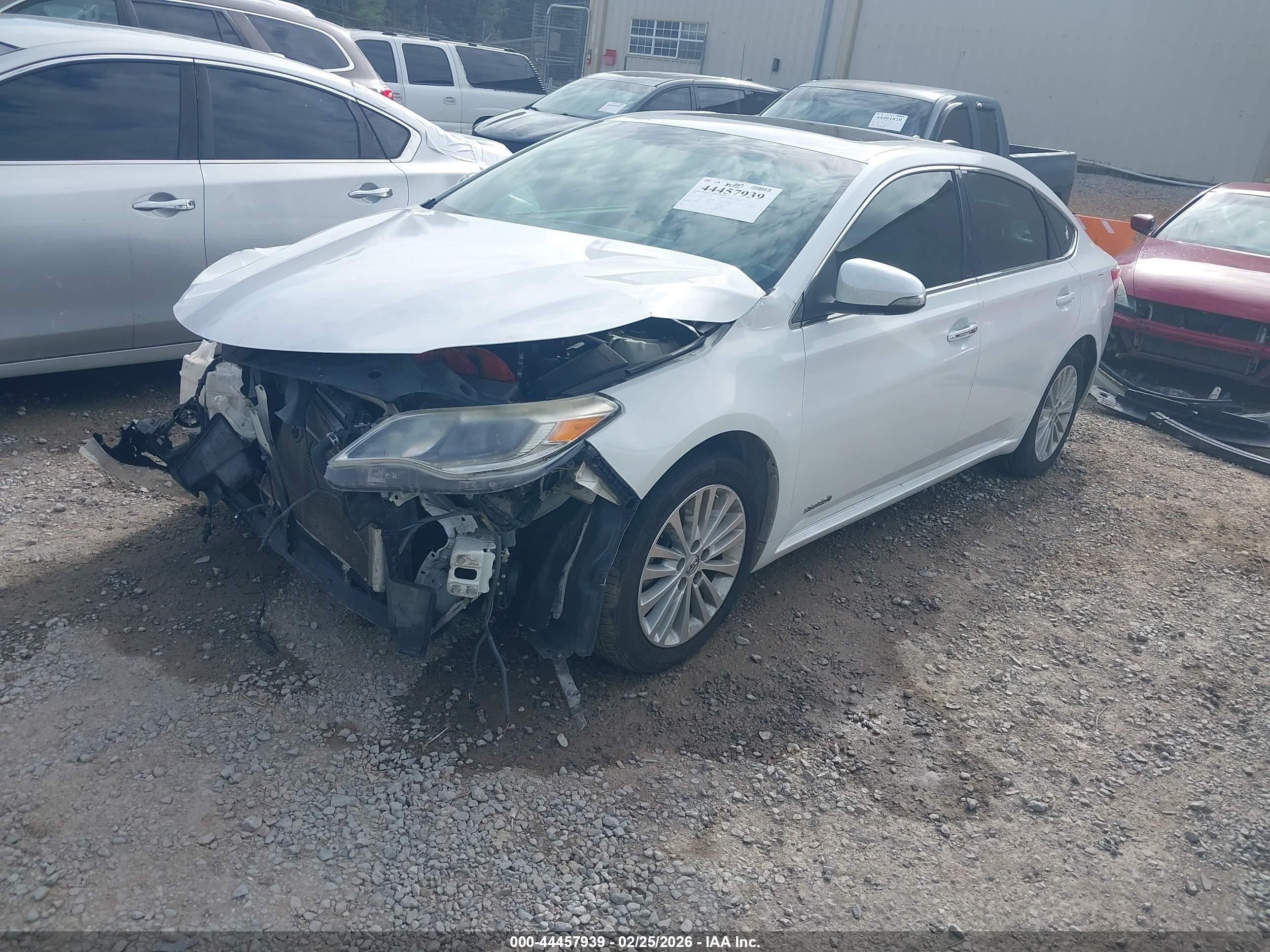 2013 Toyota Avalon Hybrid Limited White vin: 4T1BD1EB5DU013415