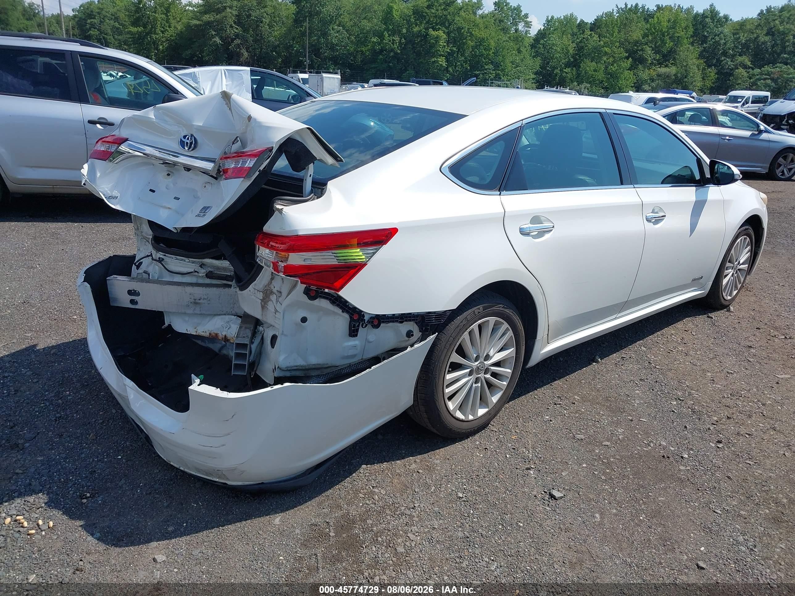 2013 Toyota Avalon Hybrid Xle Premium White vin: 4T1BD1EB5DU016797