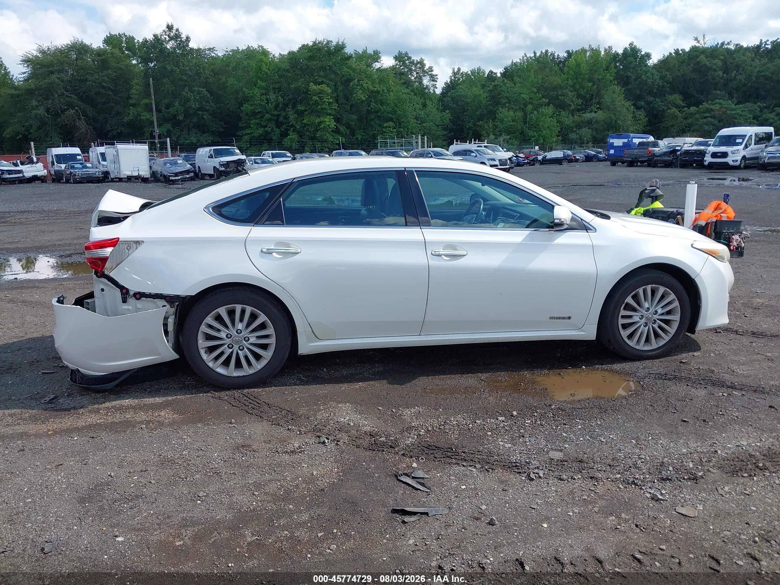 2013 Toyota Avalon Hybrid Xle Premium White vin: 4T1BD1EB5DU016797