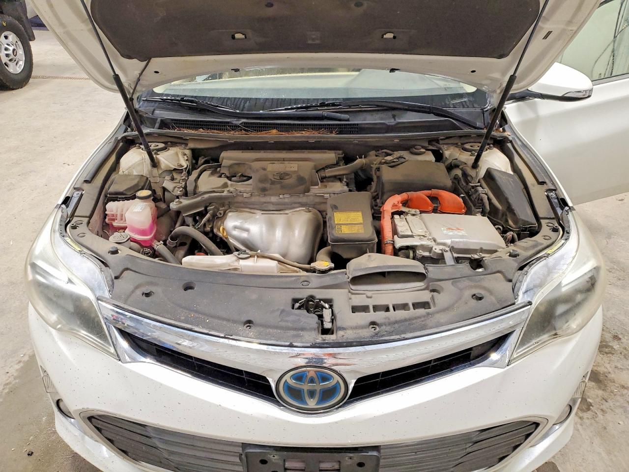 2014 Toyota Avalon Hybrid Limited White vin: 4T1BD1EB5EU019538