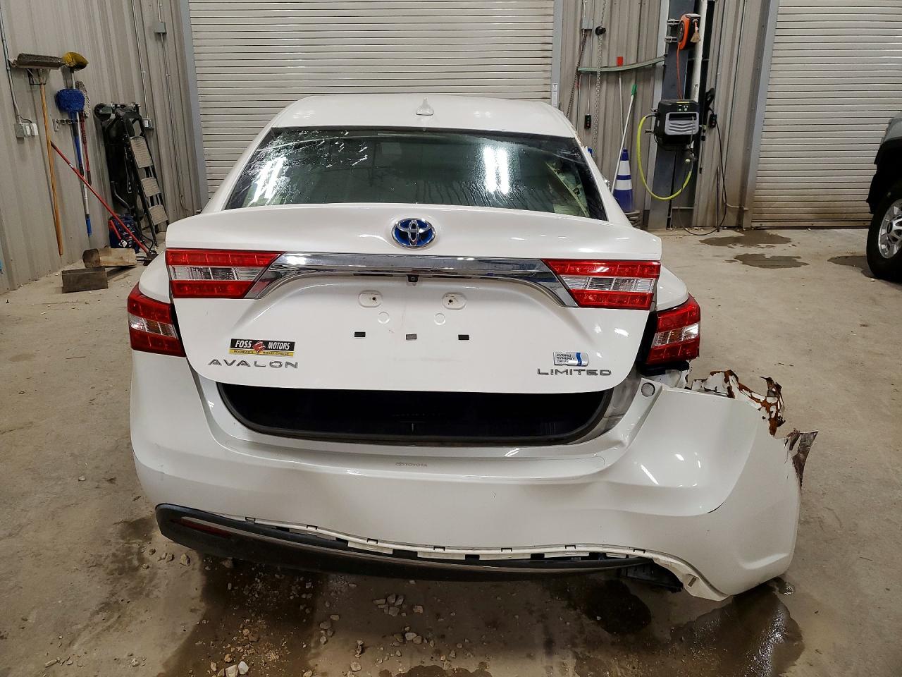2014 Toyota Avalon Hybrid Limited White vin: 4T1BD1EB5EU019538