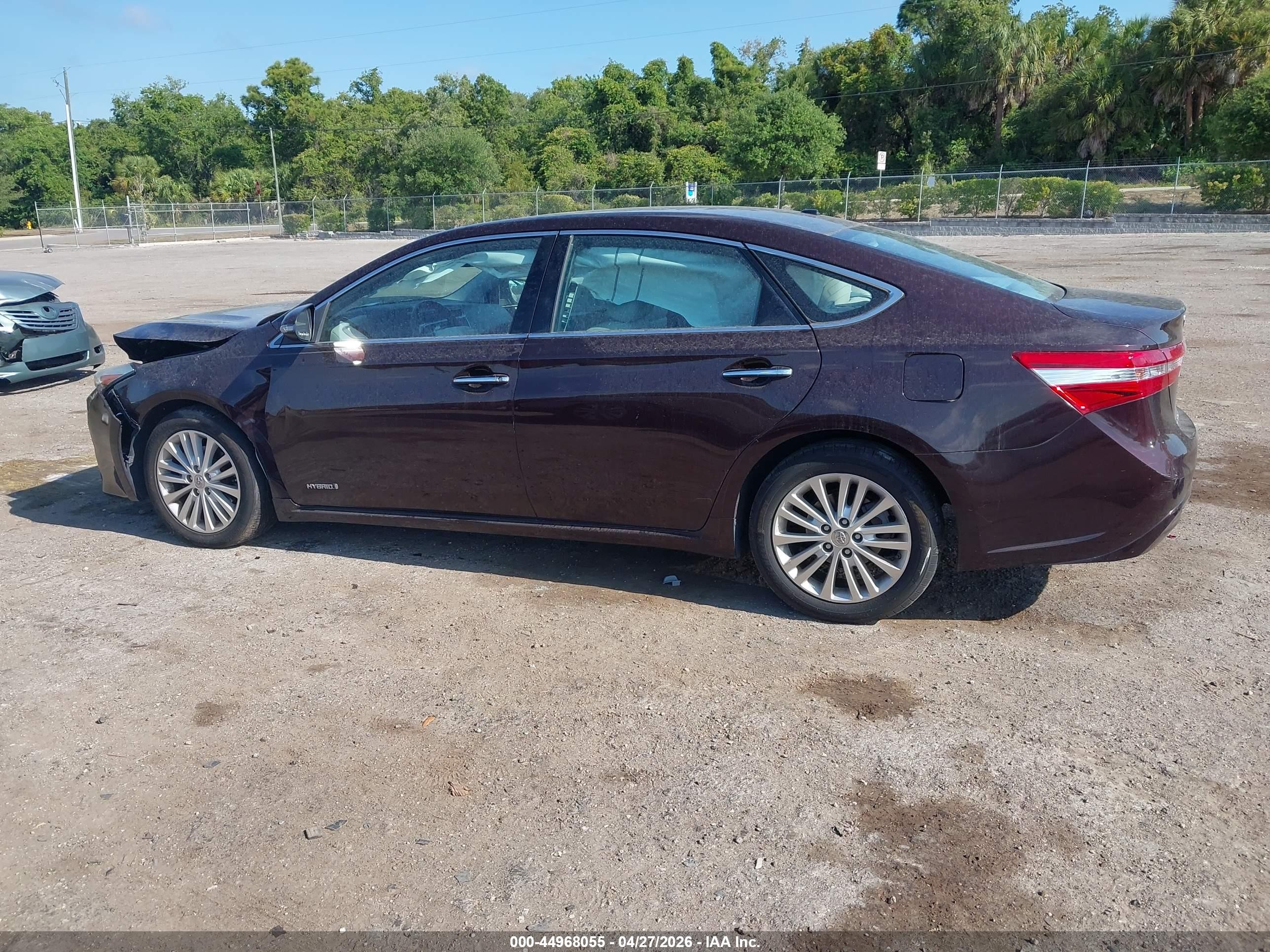 2014 Toyota Avalon Hybrid Xle Touring Maroon vin: 4T1BD1EB5EU028580
