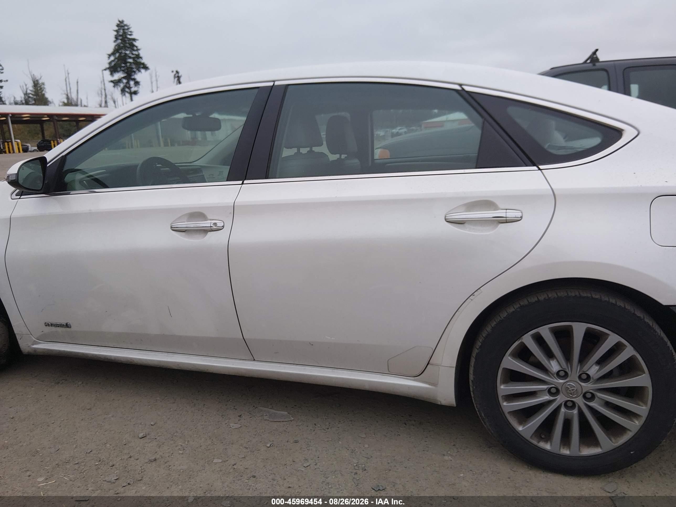 2015 Toyota Avalon Hybrid Xle Premium Белый vin: 4T1BD1EB5FU040746