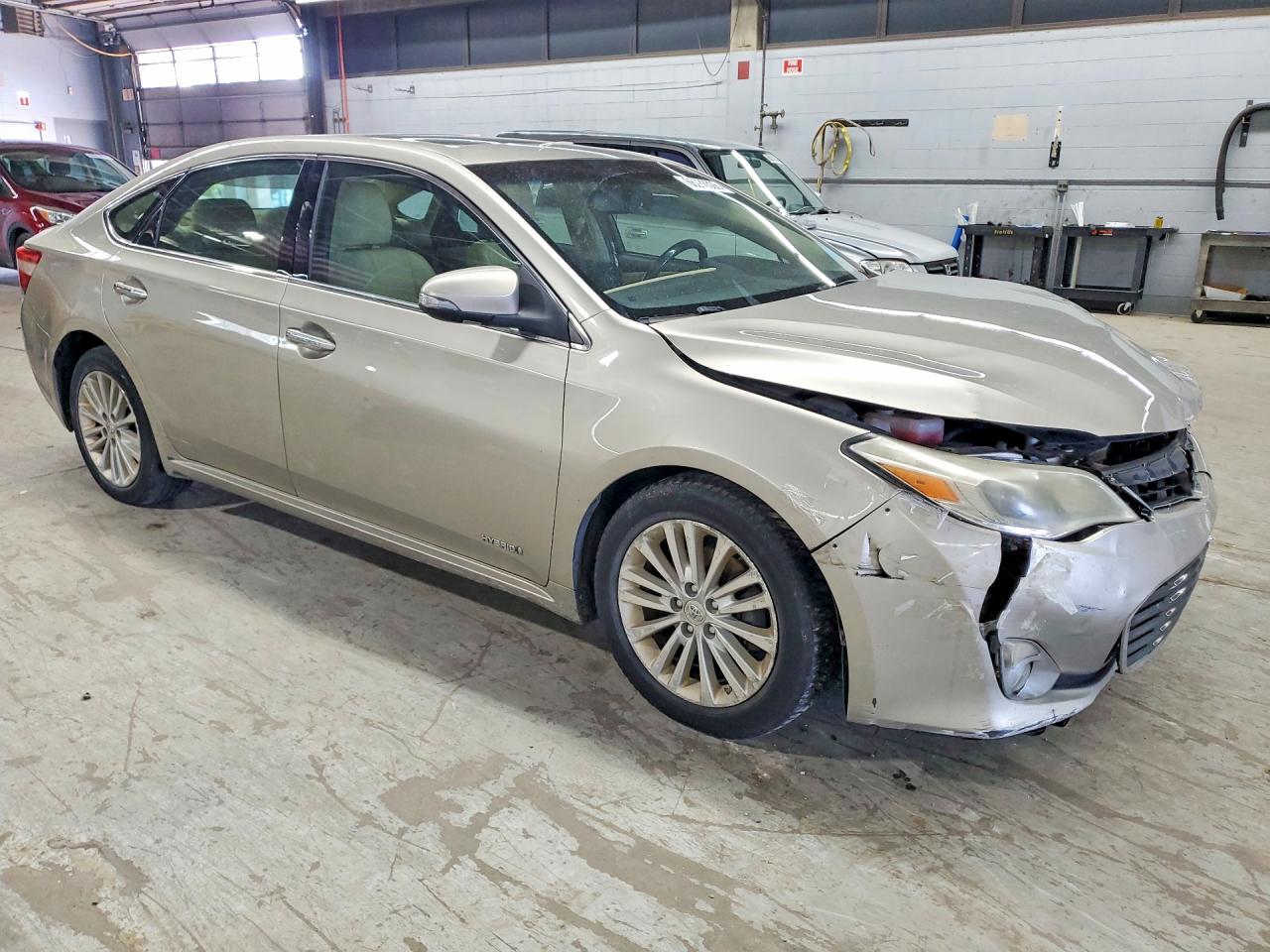 2013 Toyota Avalon Hybrid Limited Gold vin: 4T1BD1EB6DU003184