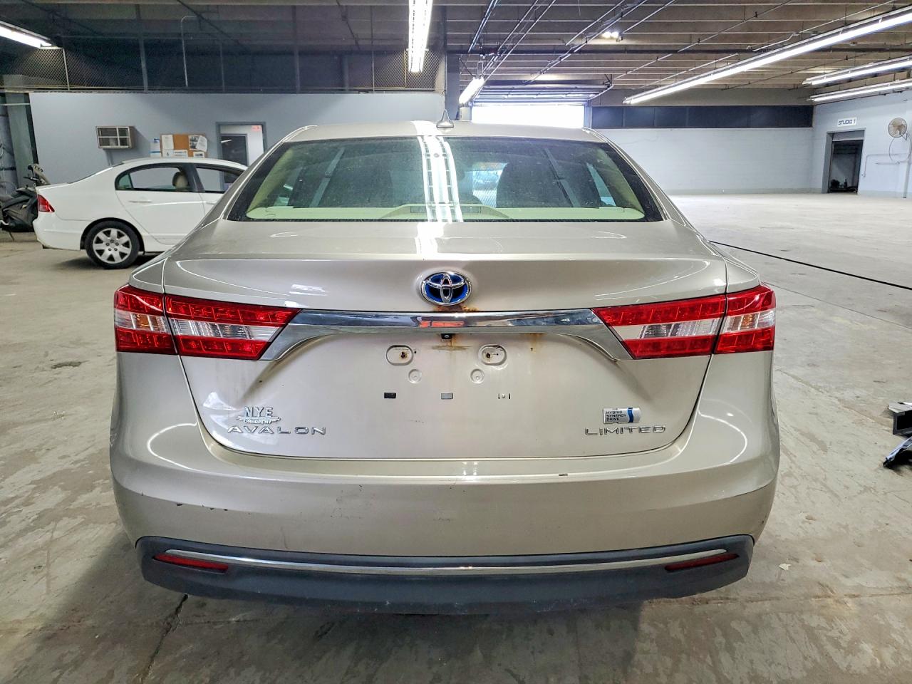 2013 Toyota Avalon Hybrid Limited Gold vin: 4T1BD1EB6DU003184