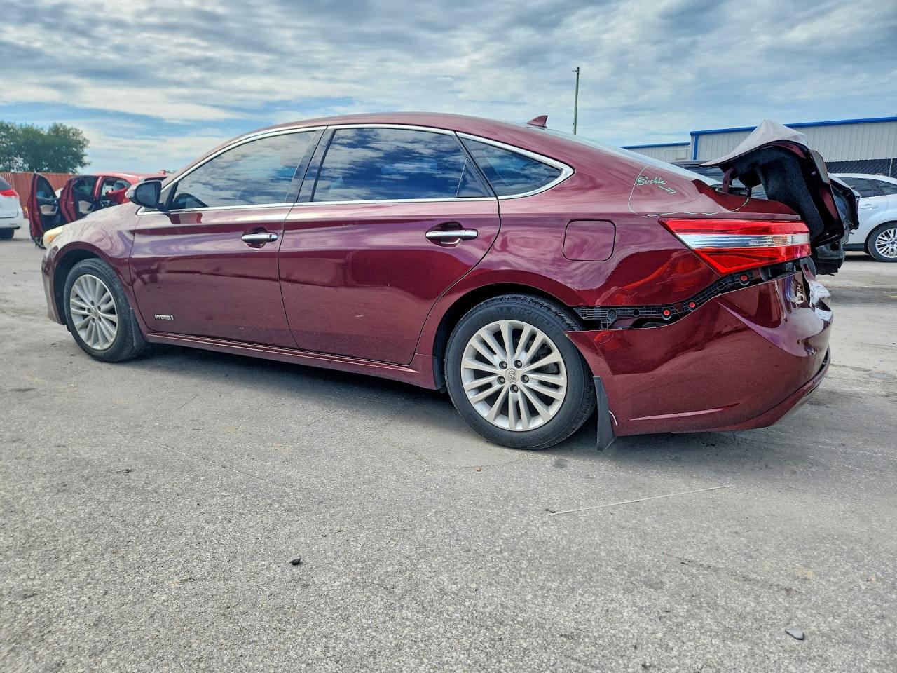 2013 Toyota Avalon Hybrid Limited Burgundy vin: 4T1BD1EB6DU013682