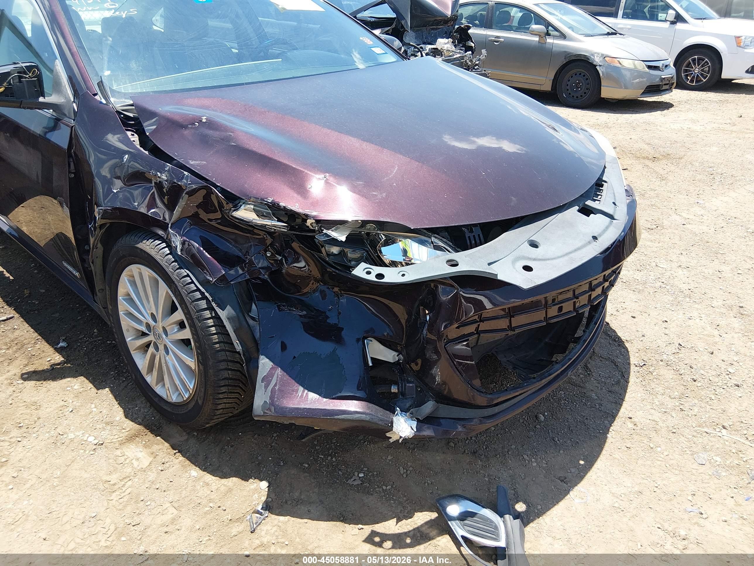 2014 Toyota Avalon Hybrid Xle Premium Maroon vin: 4T1BD1EB6EU020469