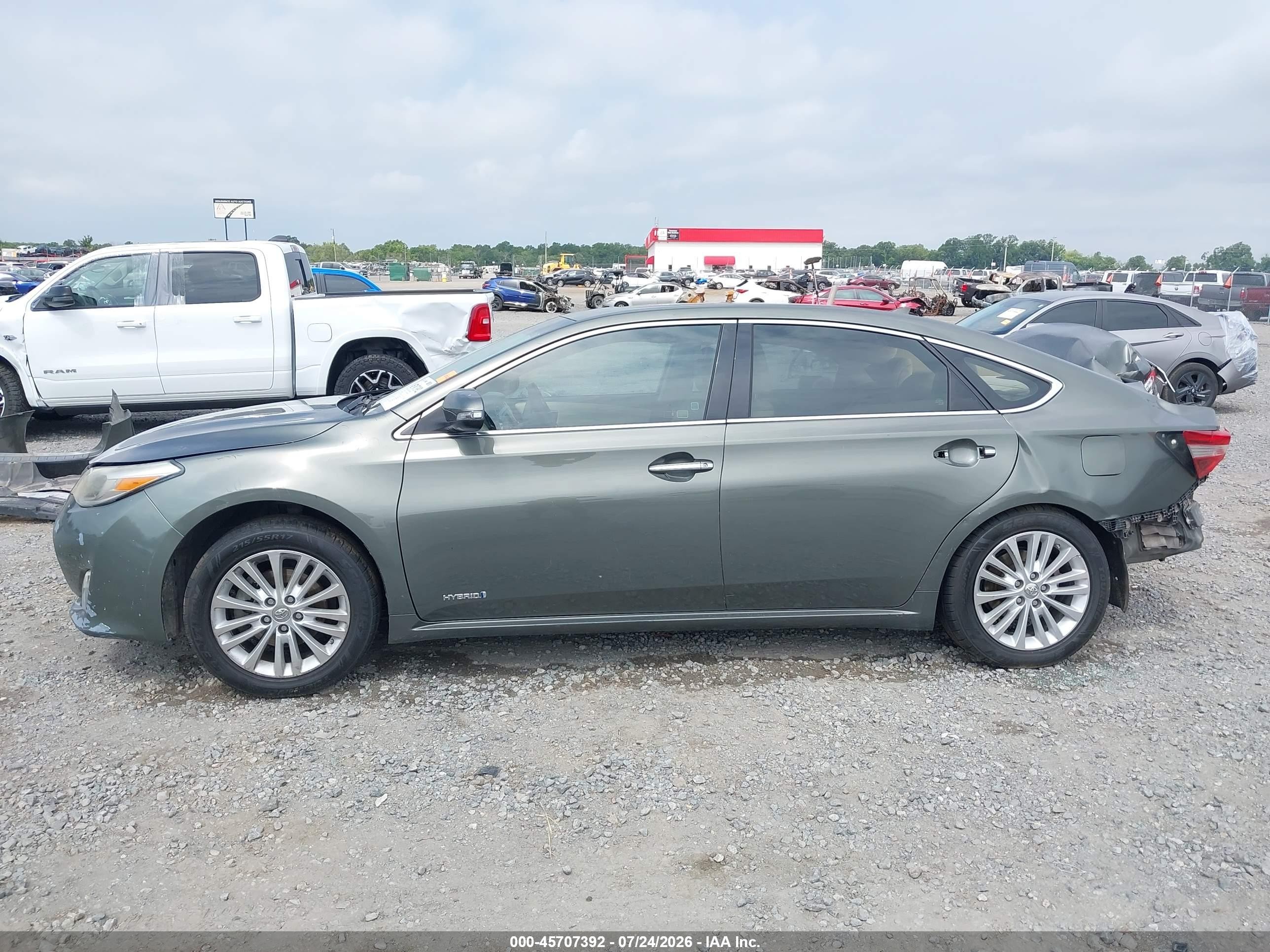 2014 Toyota Avalon Hybrid Limited Зеленый vin: 4T1BD1EB6EU021945