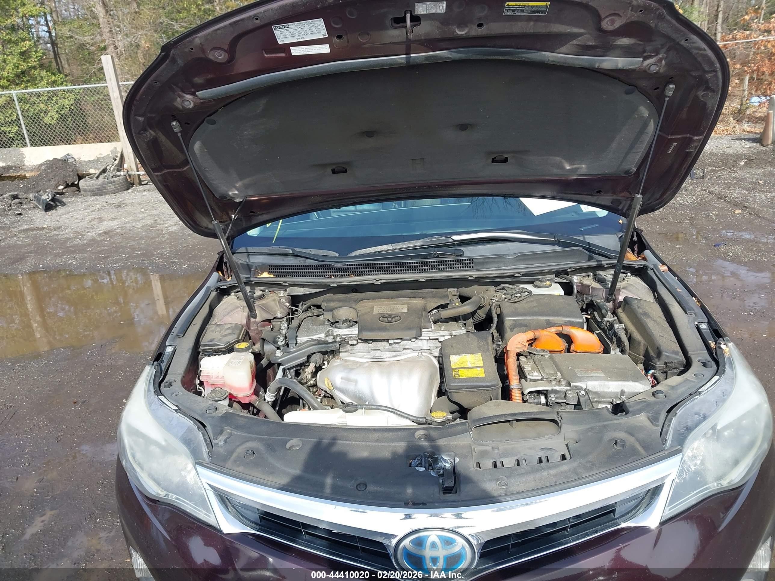 2014 Toyota Avalon Hybrid Limited Burgundy vin: 4T1BD1EB6EU031102