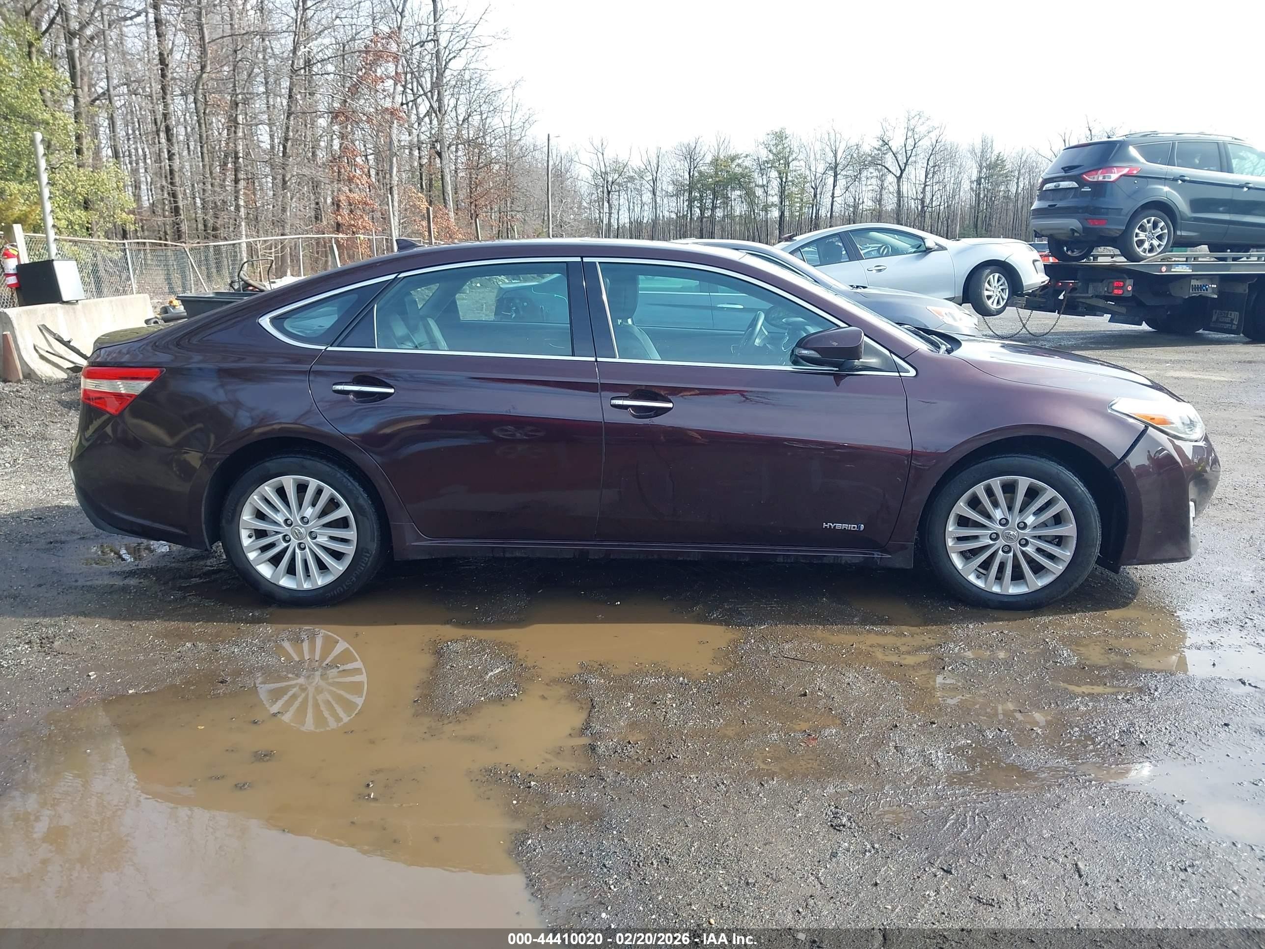 2014 Toyota Avalon Hybrid Limited Burgundy vin: 4T1BD1EB6EU031102